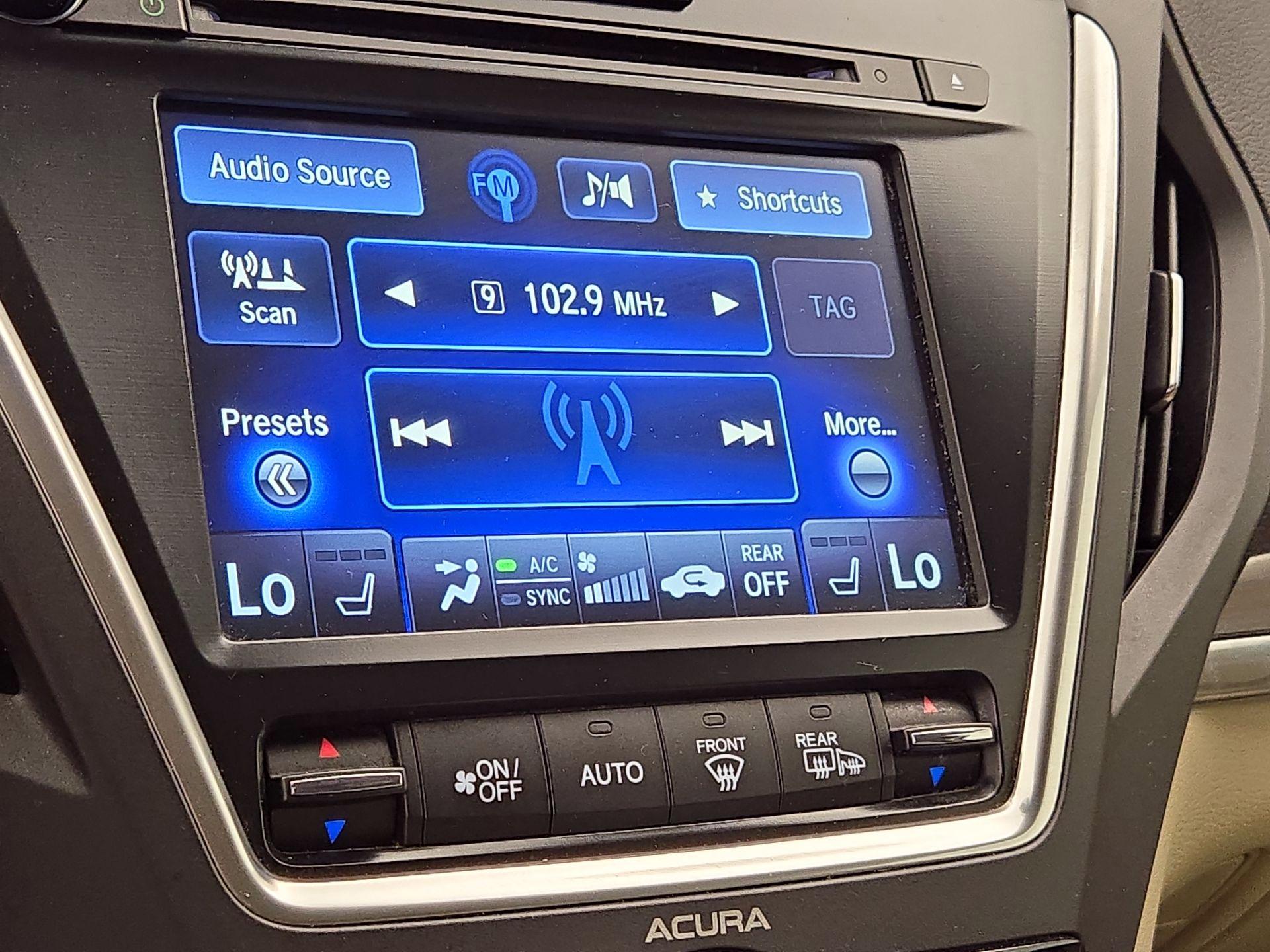 Thumbnail: 2015 Acura MDX - 16