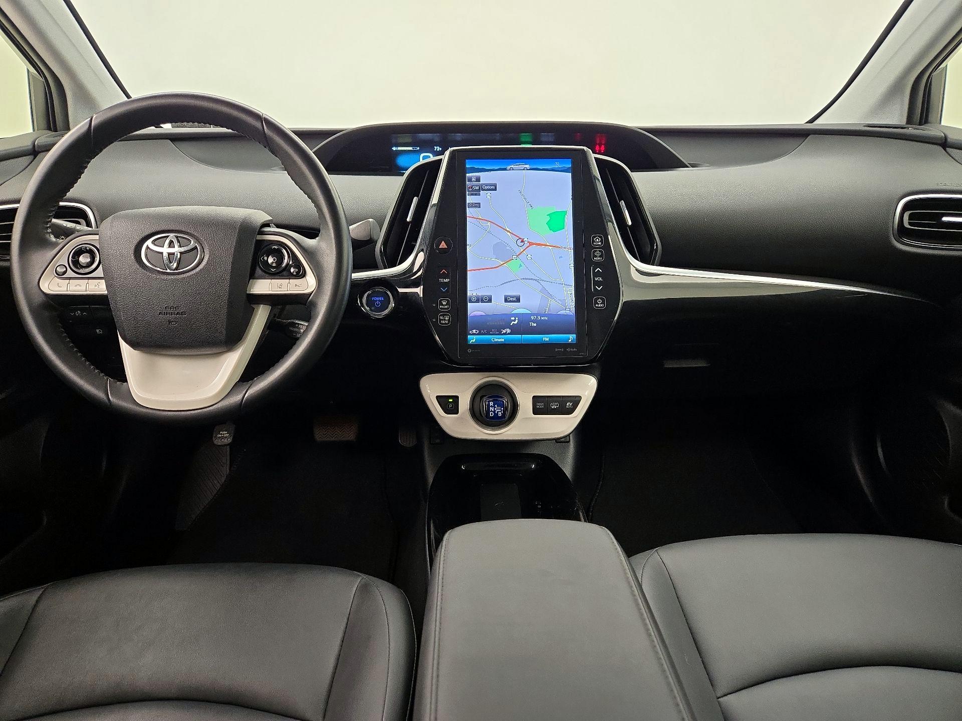 Thumbnail: 2017 Toyota Prius Prime - 9