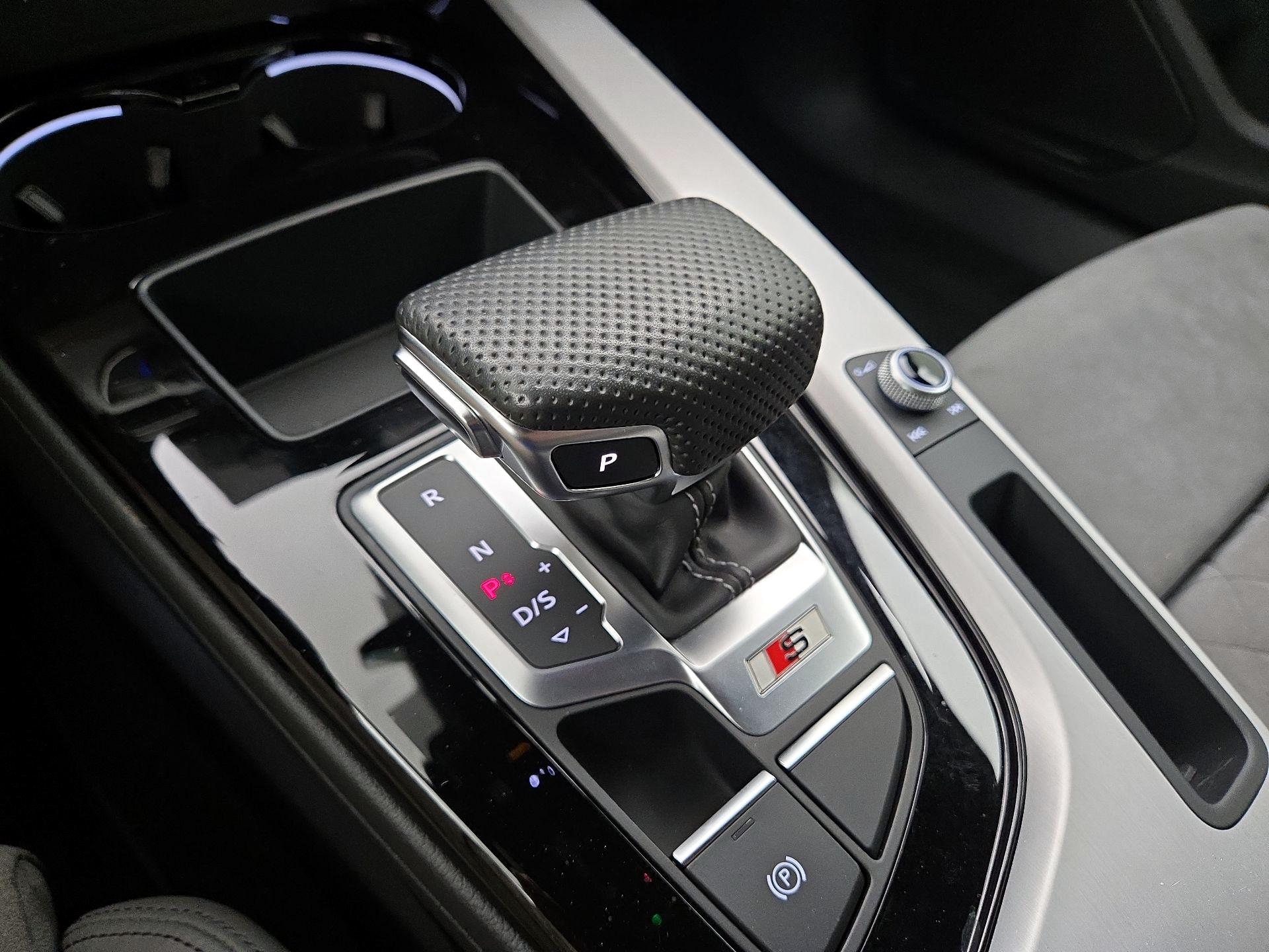 Thumbnail: 2020 Audi S4 - 17