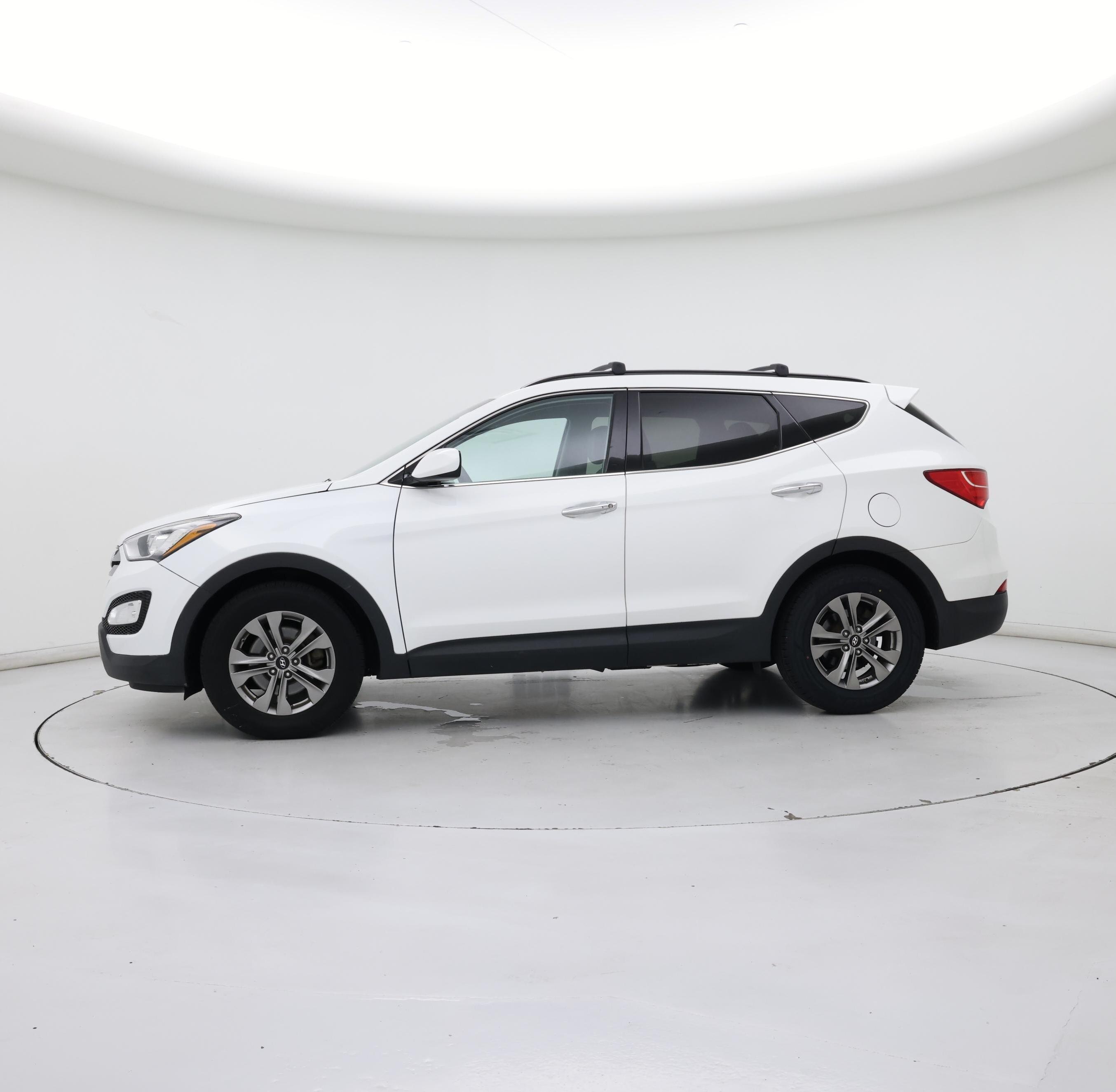 Thumbnail: 2016 Hyundai Santa Fe - 3