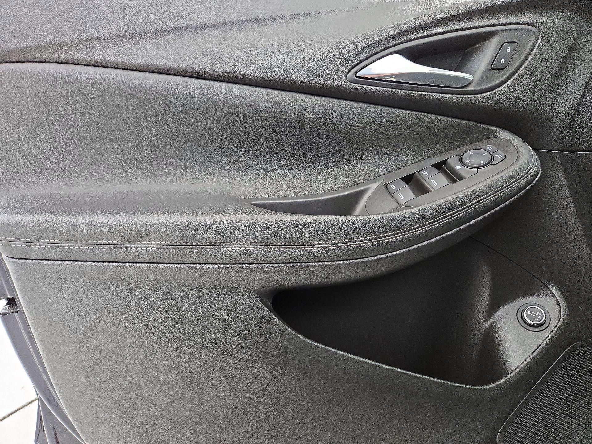 Thumbnail: 2020 Buick Encore GX - 12
