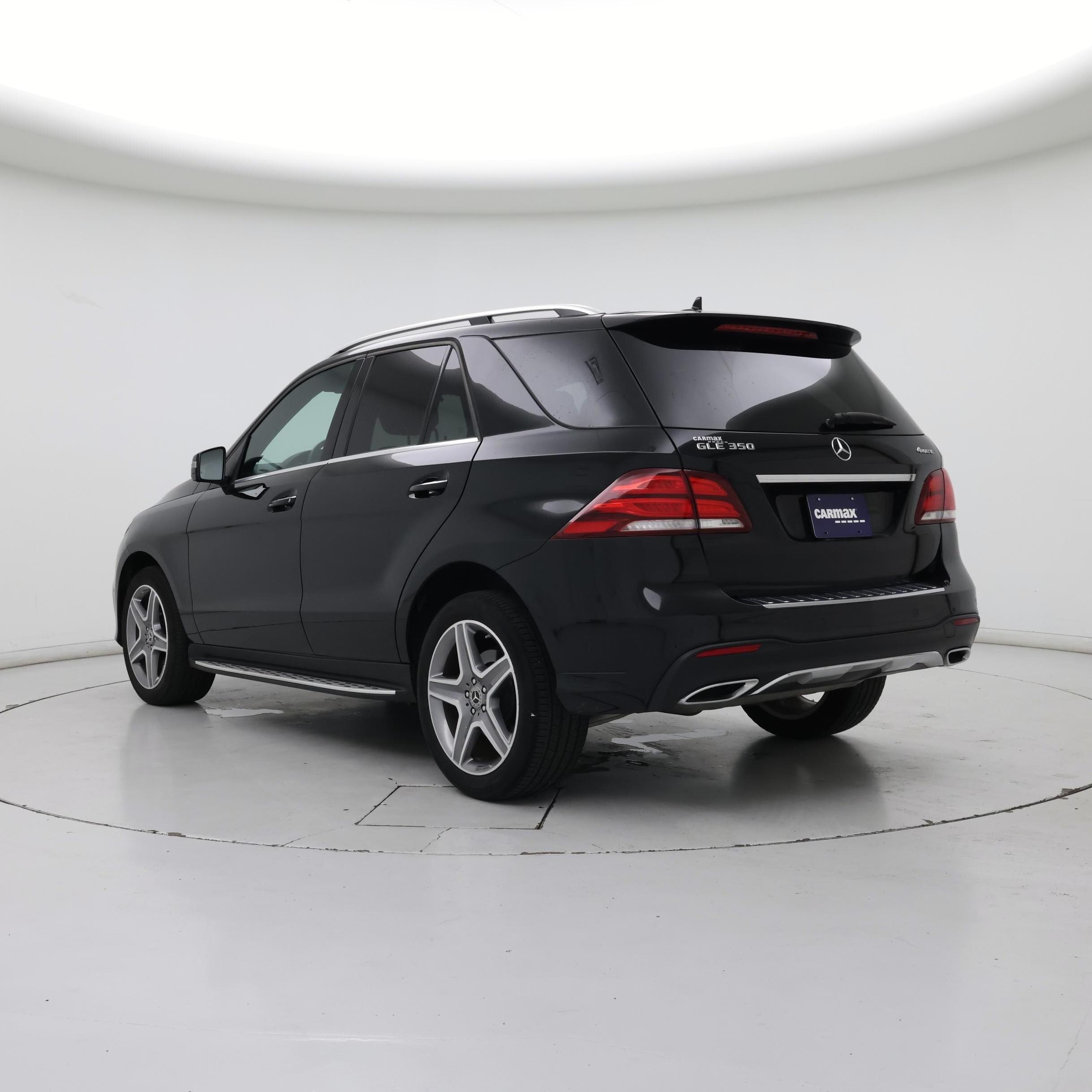 Thumbnail: 2018 Mercedes-Benz GLE - 2