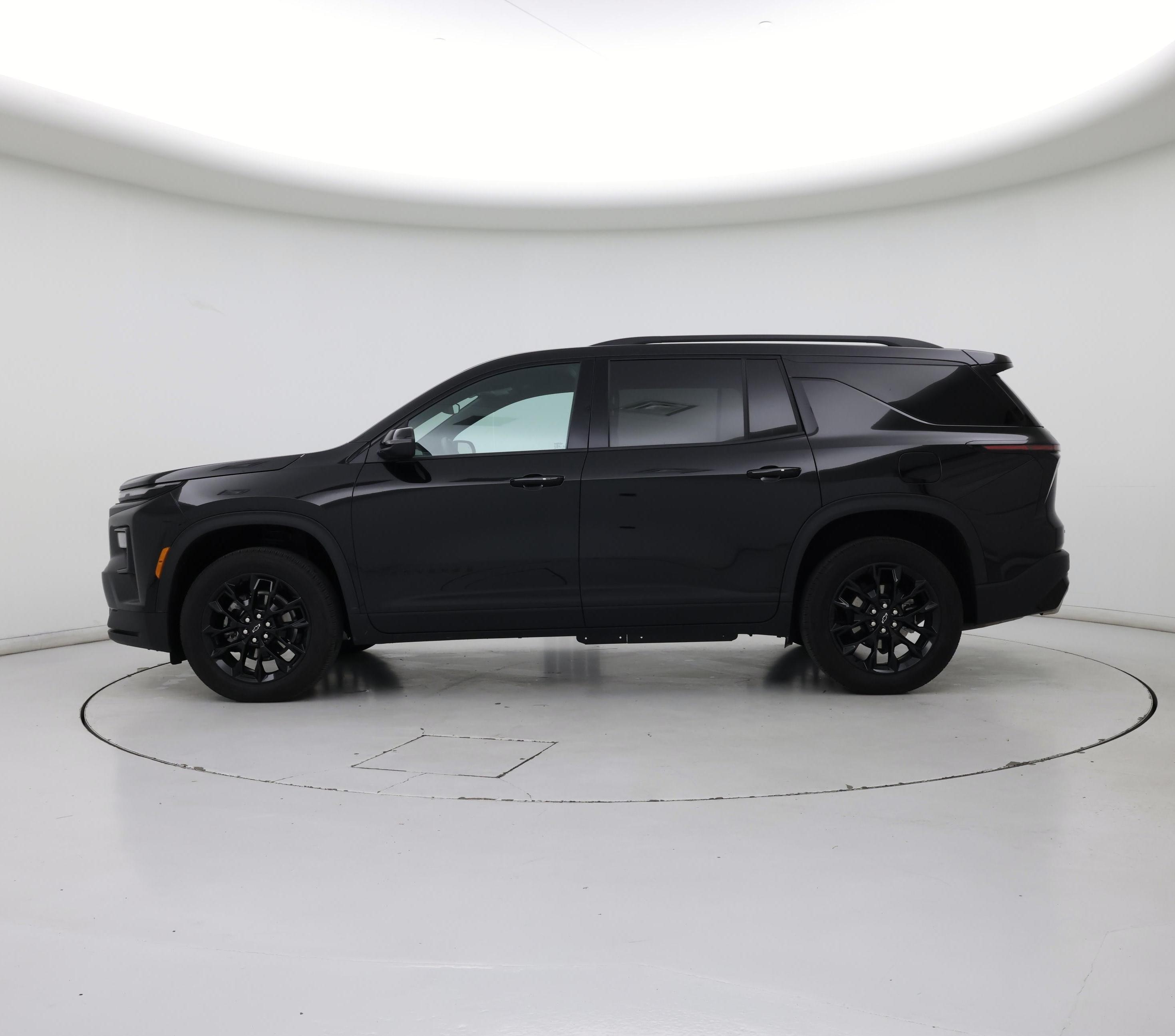 Thumbnail: 2025 Chevrolet Traverse - 3