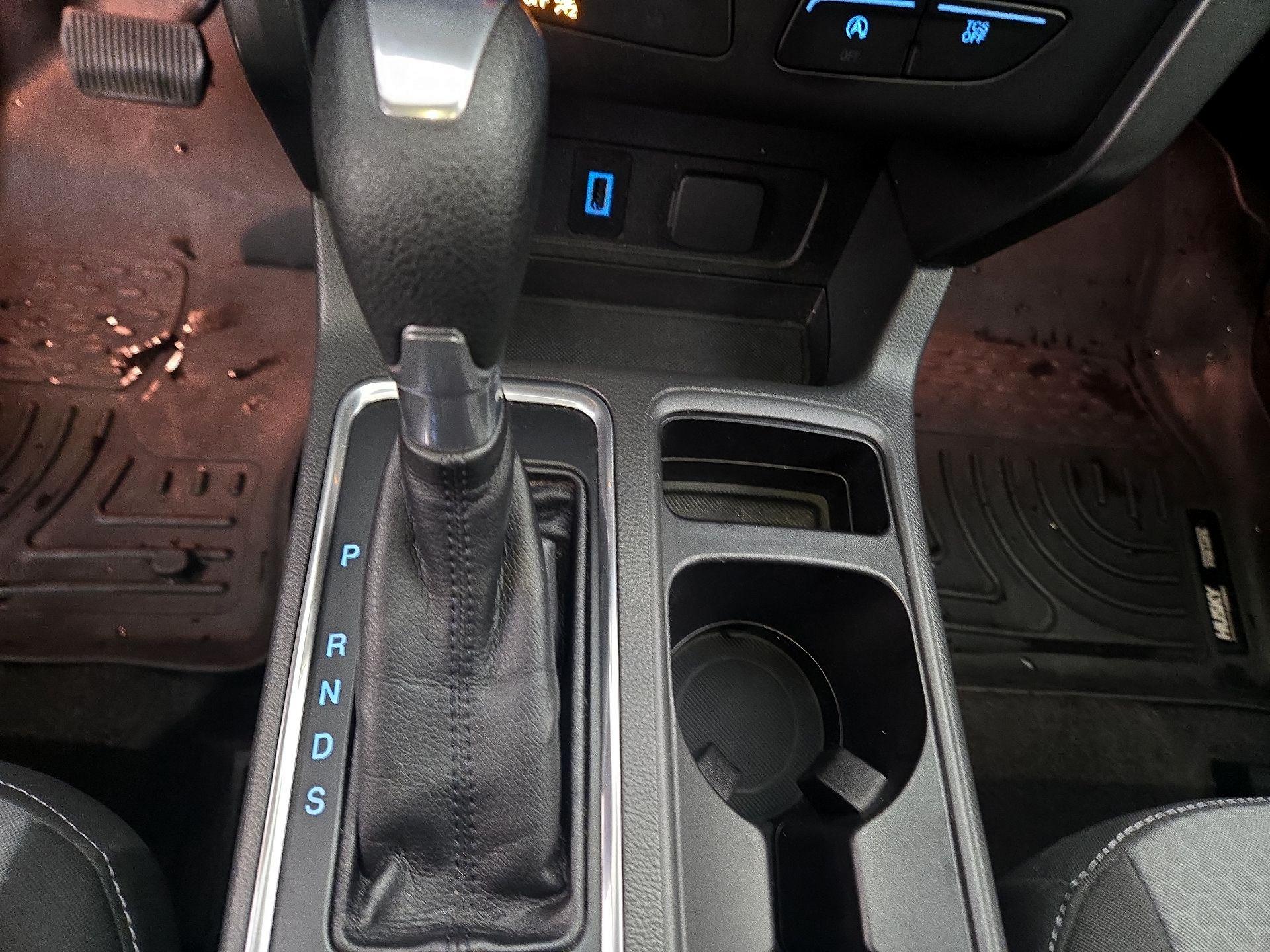 Thumbnail: 2017 Ford Escape - 17