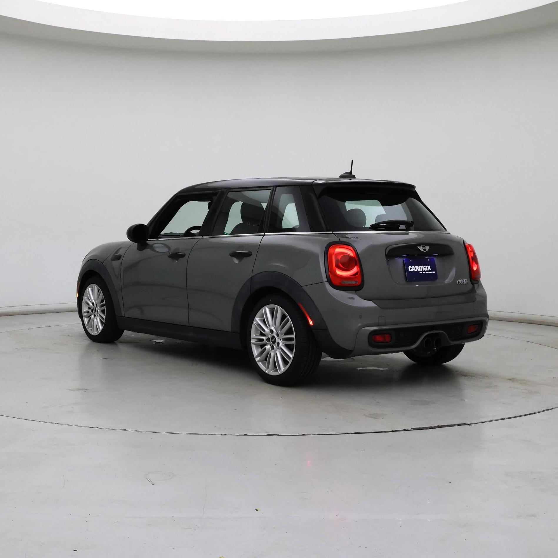 Thumbnail: 2015 MINI Cooper Hardtop - 2