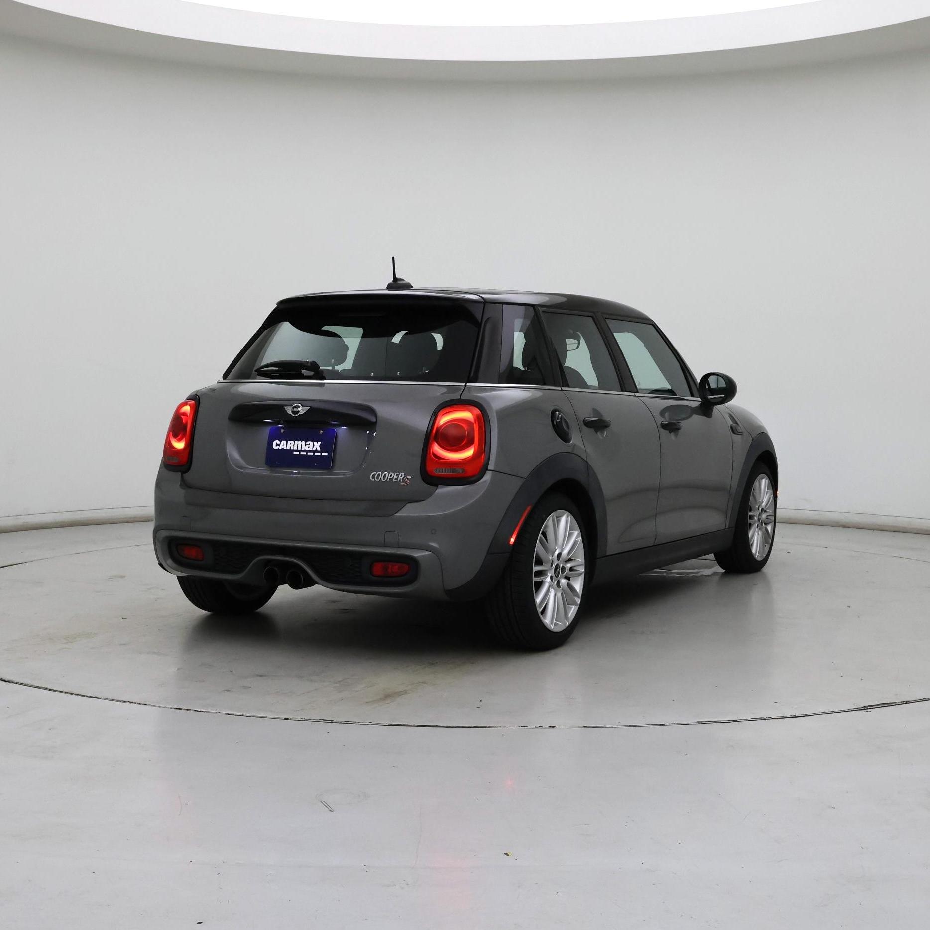 Thumbnail: 2015 MINI Cooper Hardtop - 8