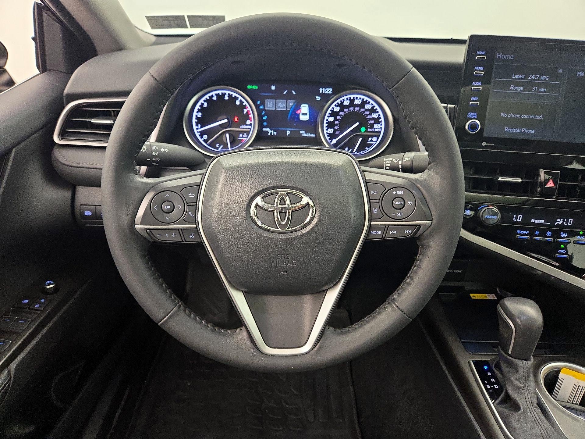 Thumbnail: 2024 Toyota Camry - 10
