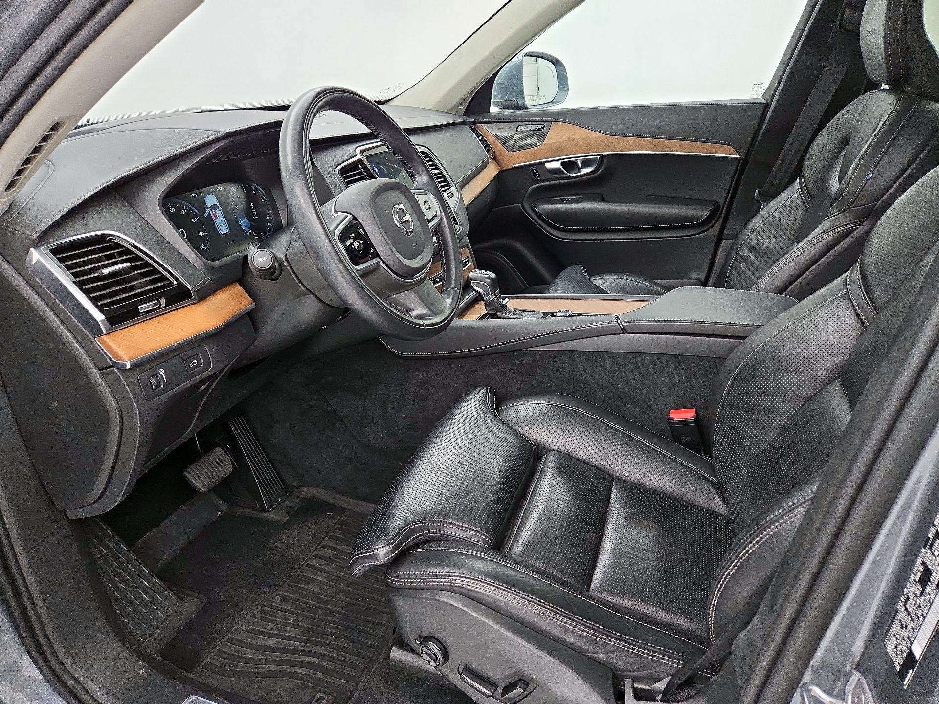 Thumbnail: 2019 Volvo XC90 - 11
