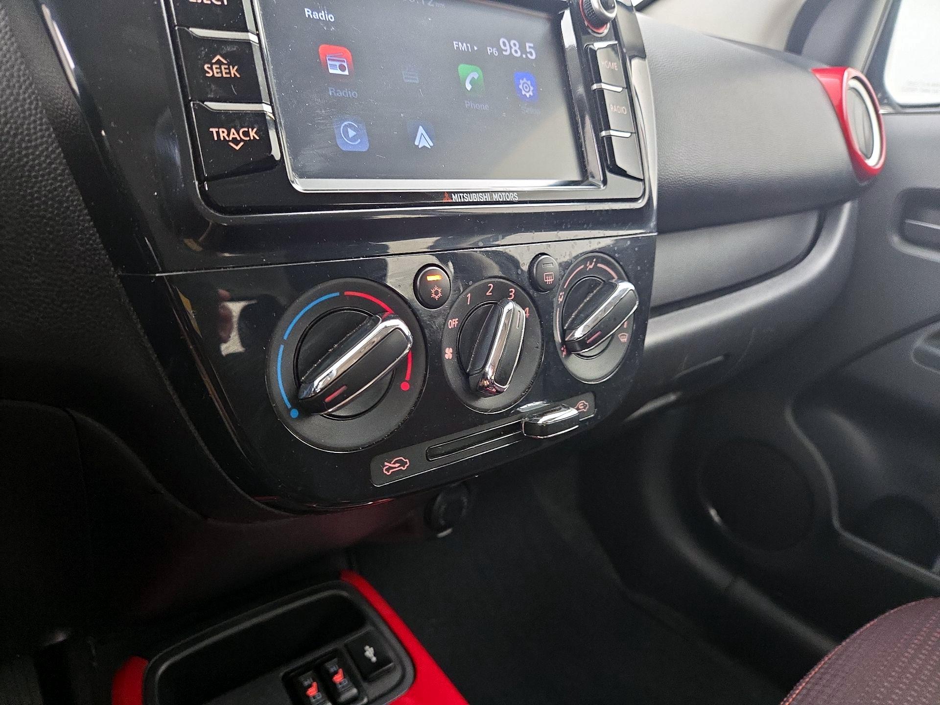 Thumbnail: 2019 Mitsubishi Mirage - 16