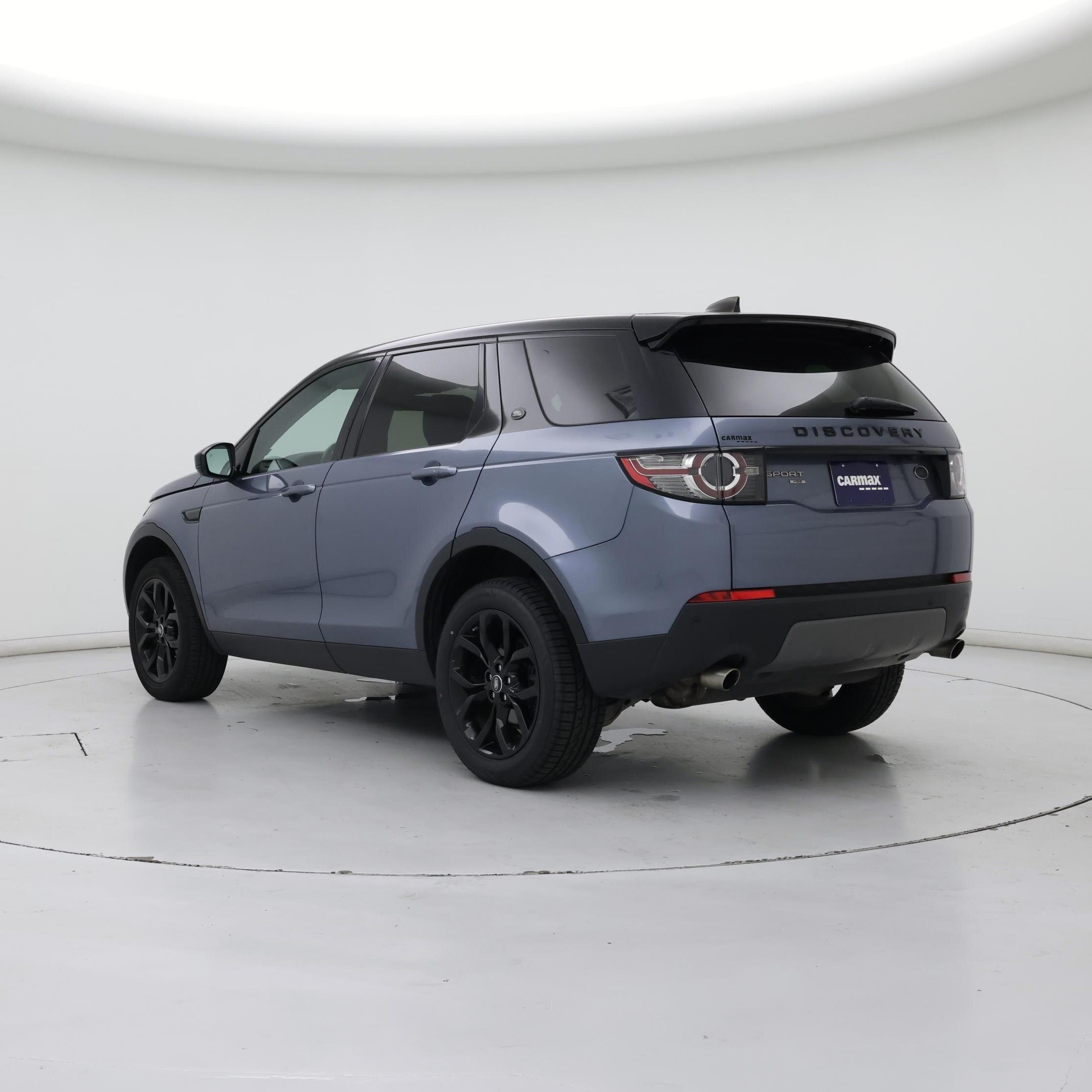 Thumbnail: 2019 Land Rover Discovery Sport - 2