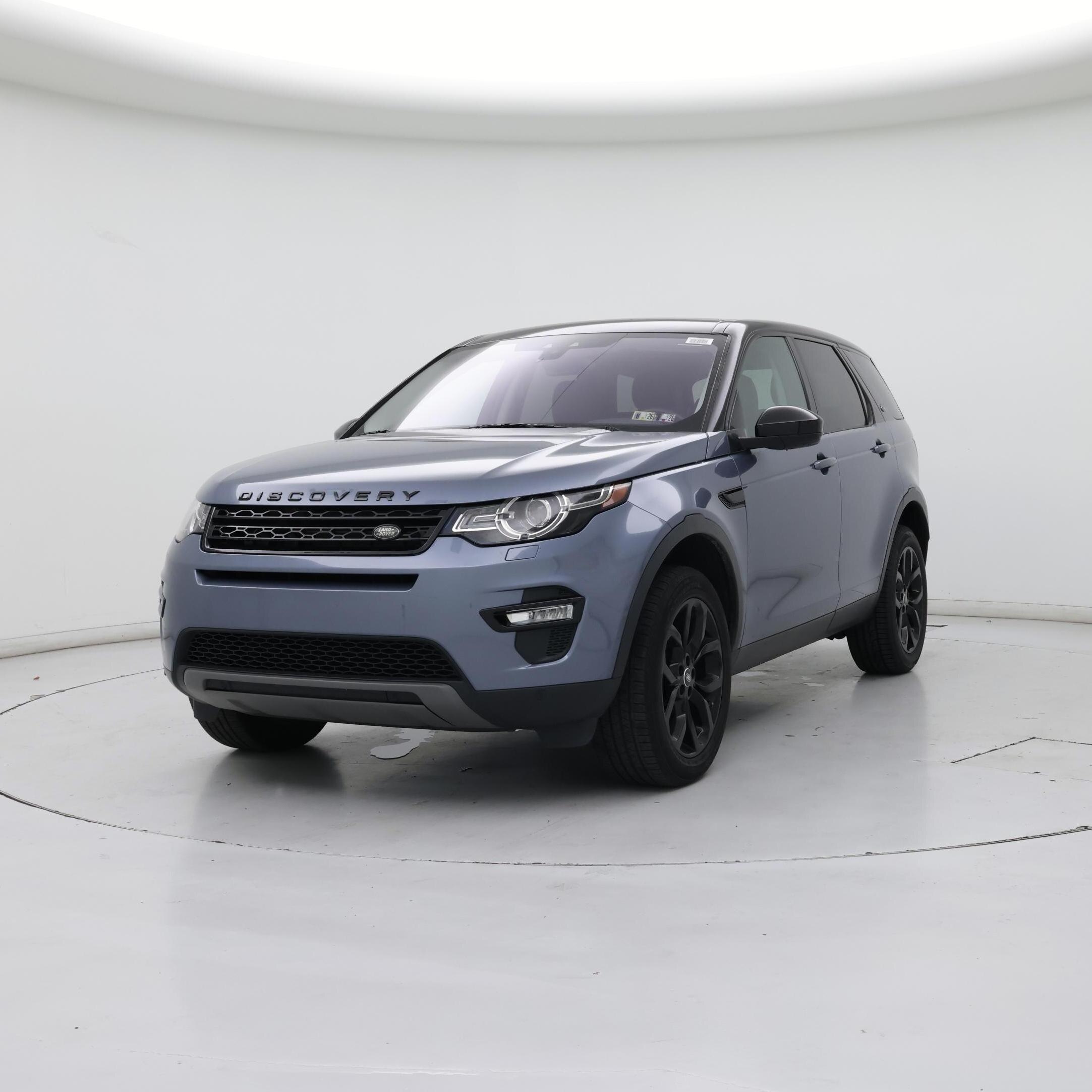 Thumbnail: 2019 Land Rover Discovery Sport - 4