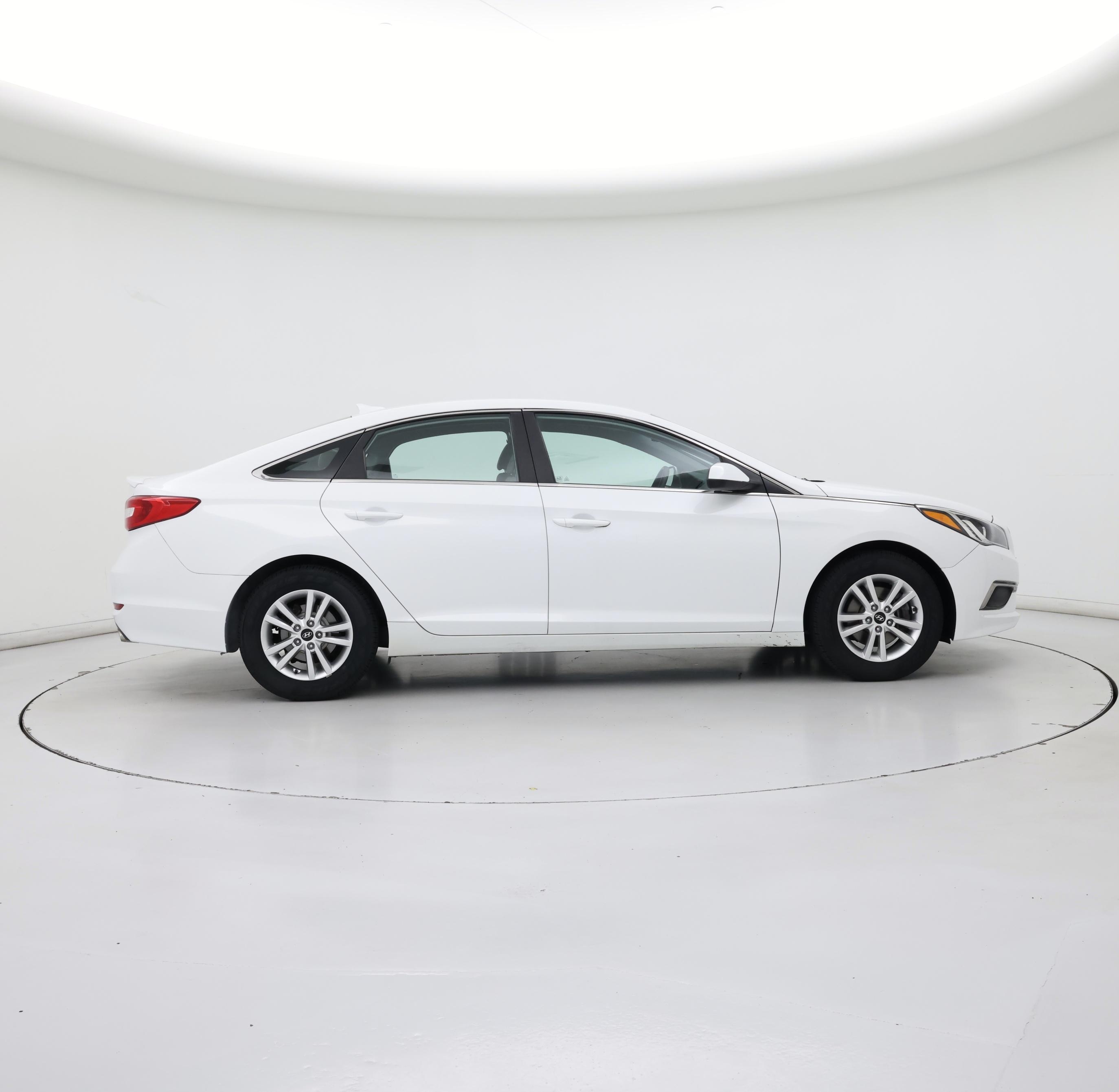 Thumbnail: 2017 Hyundai Sonata - 7