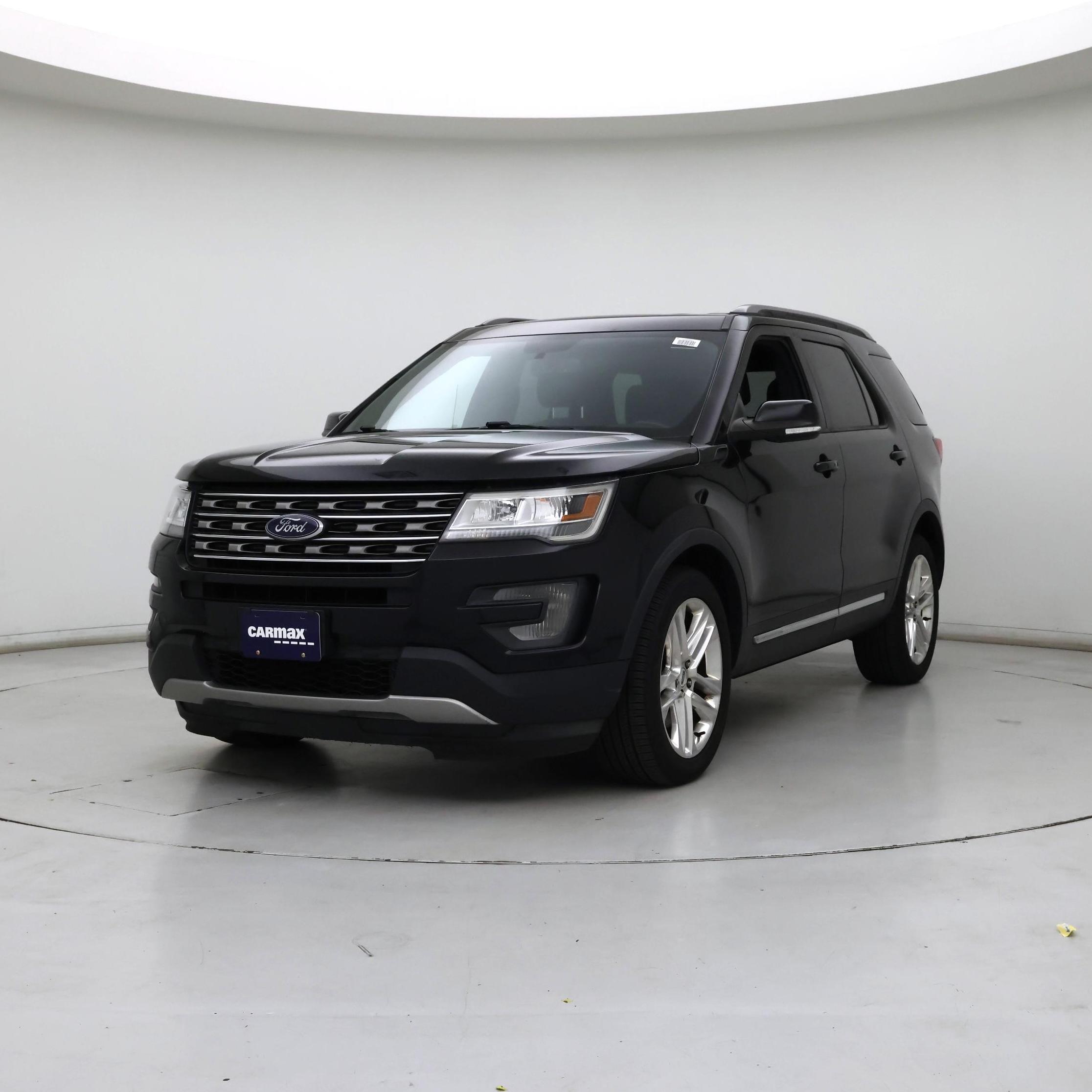 Thumbnail: 2017 Ford Explorer - 4