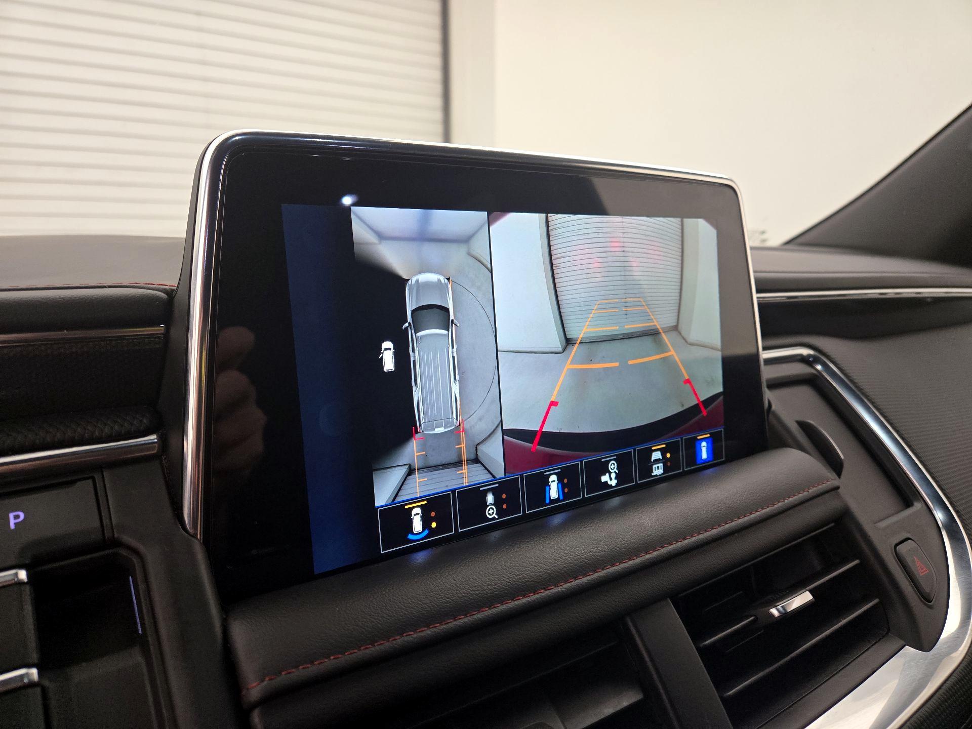 Thumbnail: 2022 Chevrolet Tahoe - 14