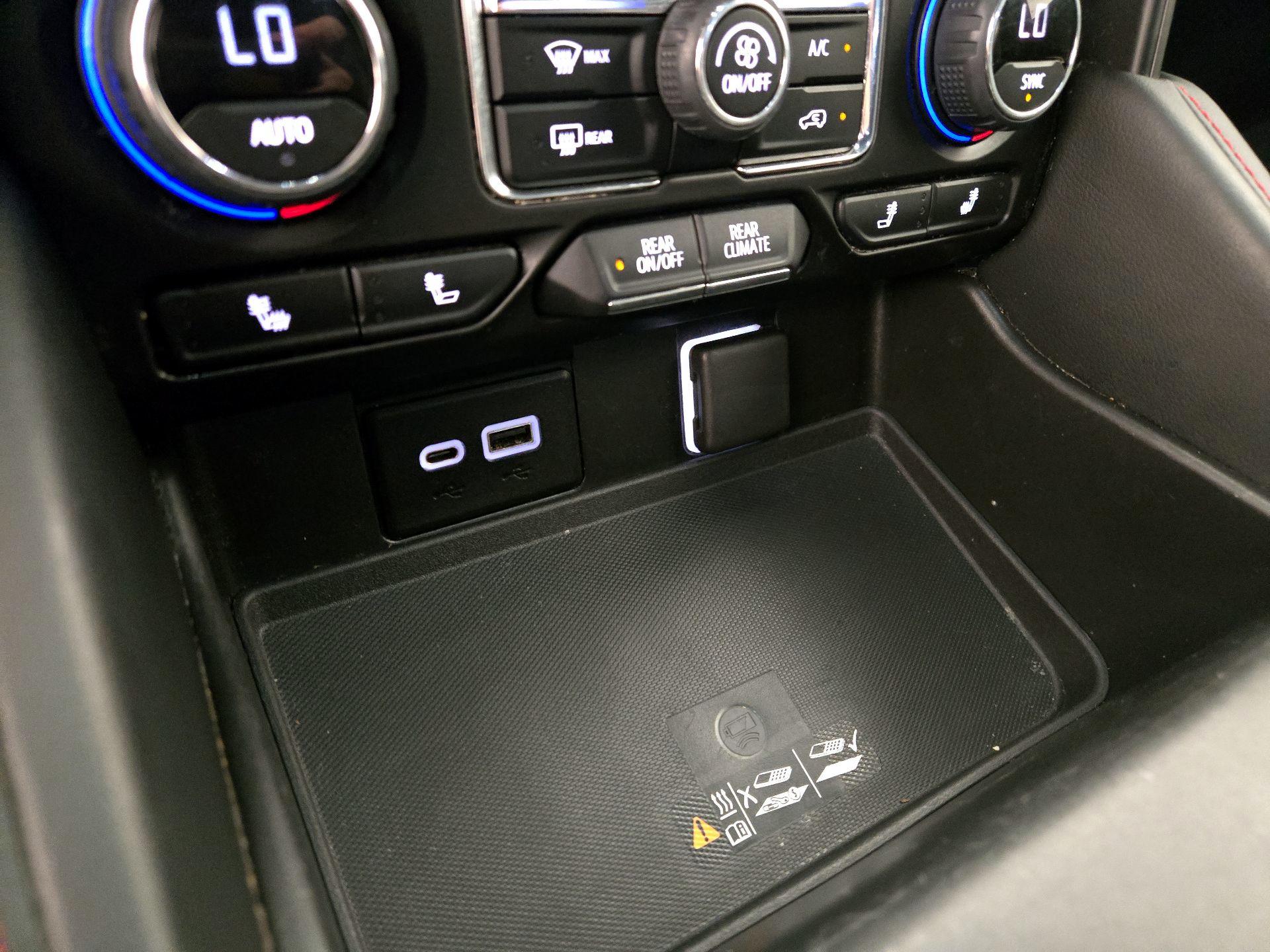 Thumbnail: 2022 Chevrolet Tahoe - 18