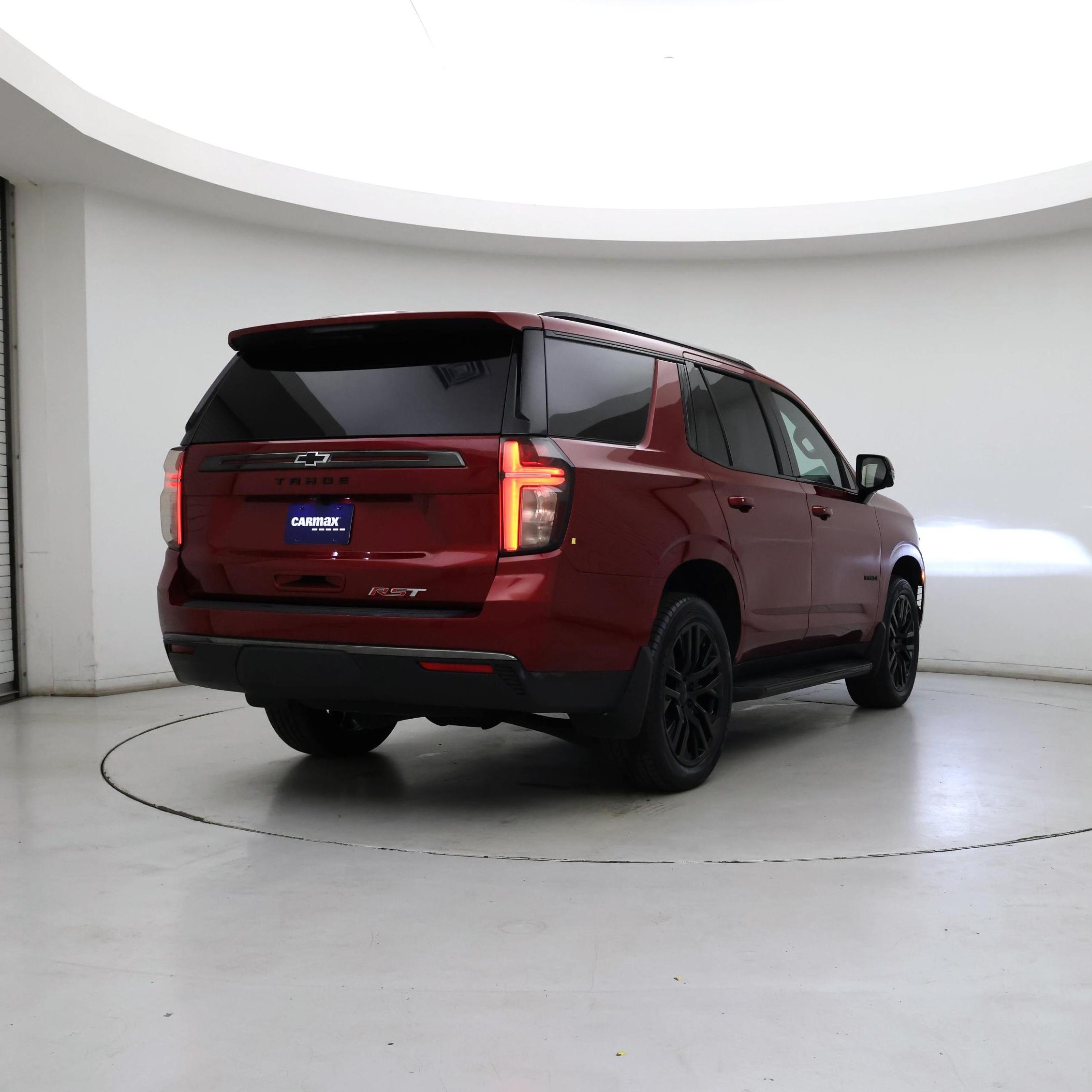 Thumbnail: 2022 Chevrolet Tahoe - 8