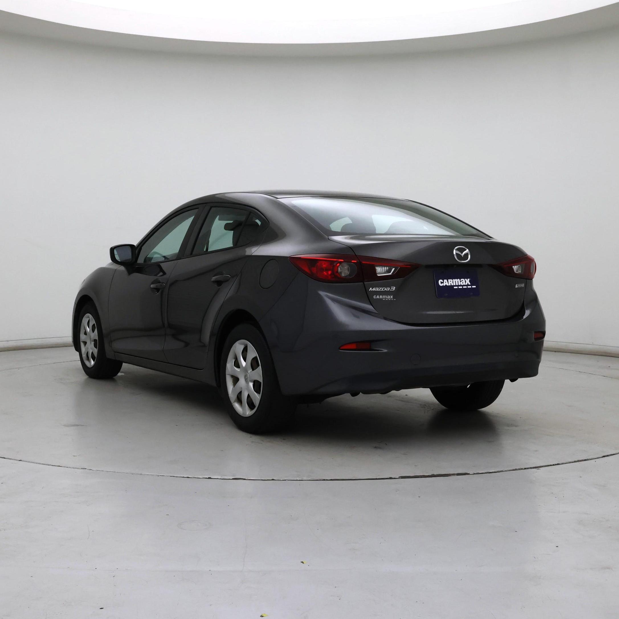 Thumbnail: 2017 Mazda Mazda3 - 2