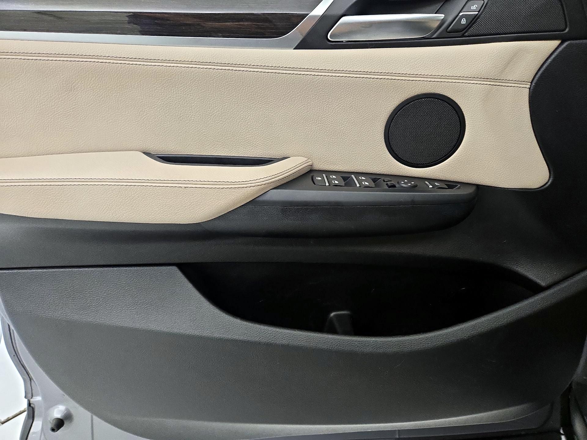 Thumbnail: 2016 BMW X3 - 12