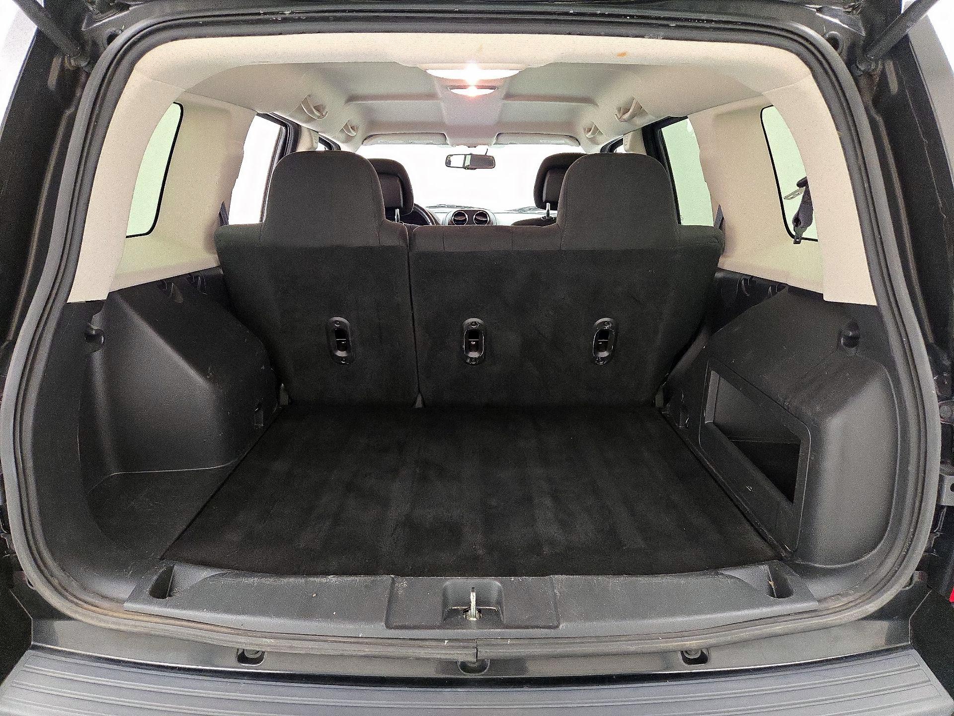 Thumbnail: 2016 Jeep Patriot - 17