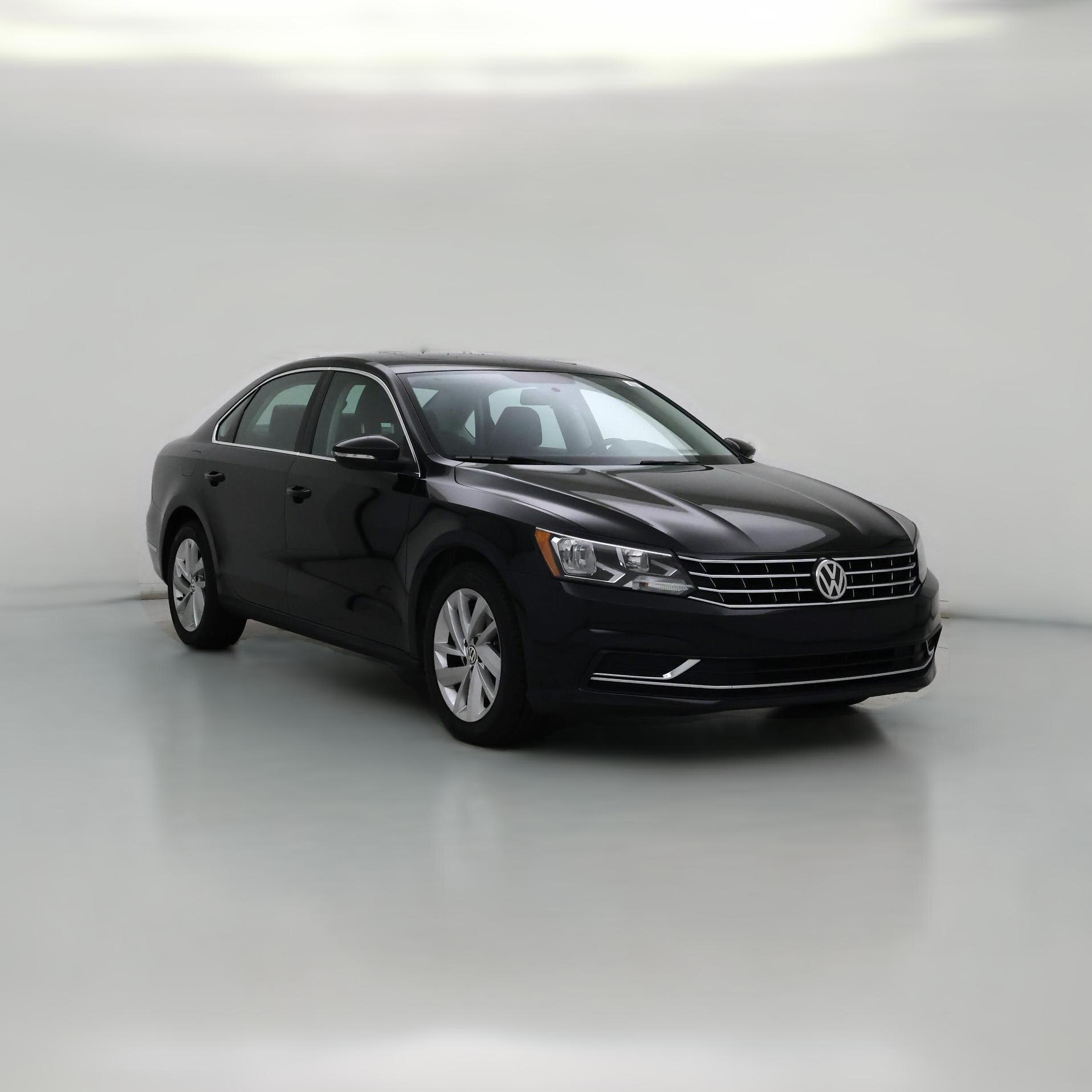 Thumbnail: 2018 Volkswagen Passat - 1