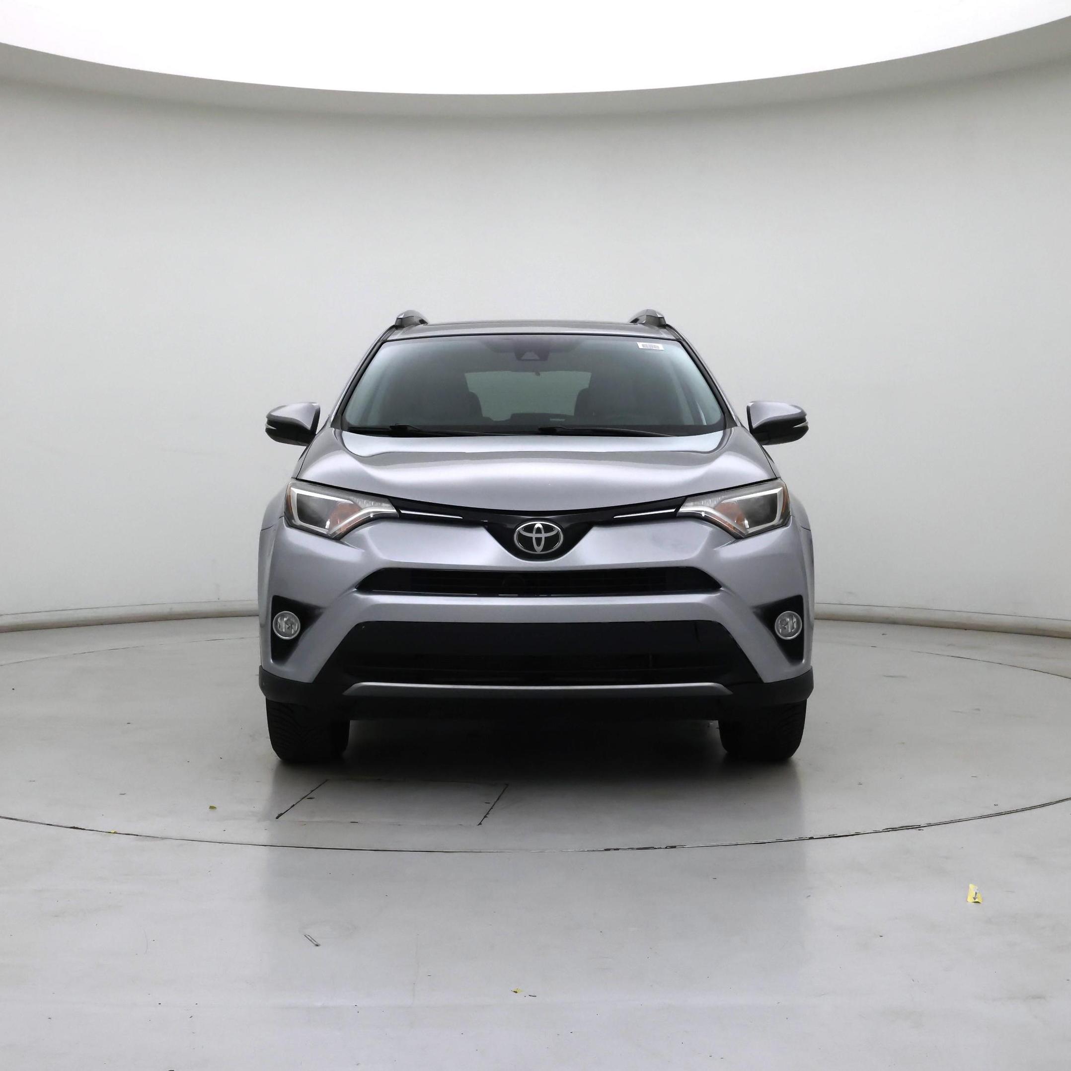 Thumbnail: 2017 Toyota RAV4 - 5