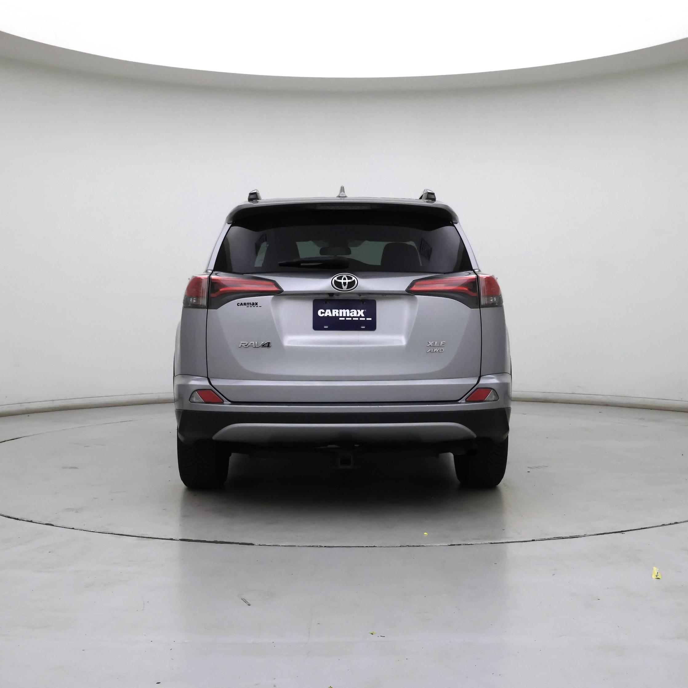 Thumbnail: 2017 Toyota RAV4 - 6