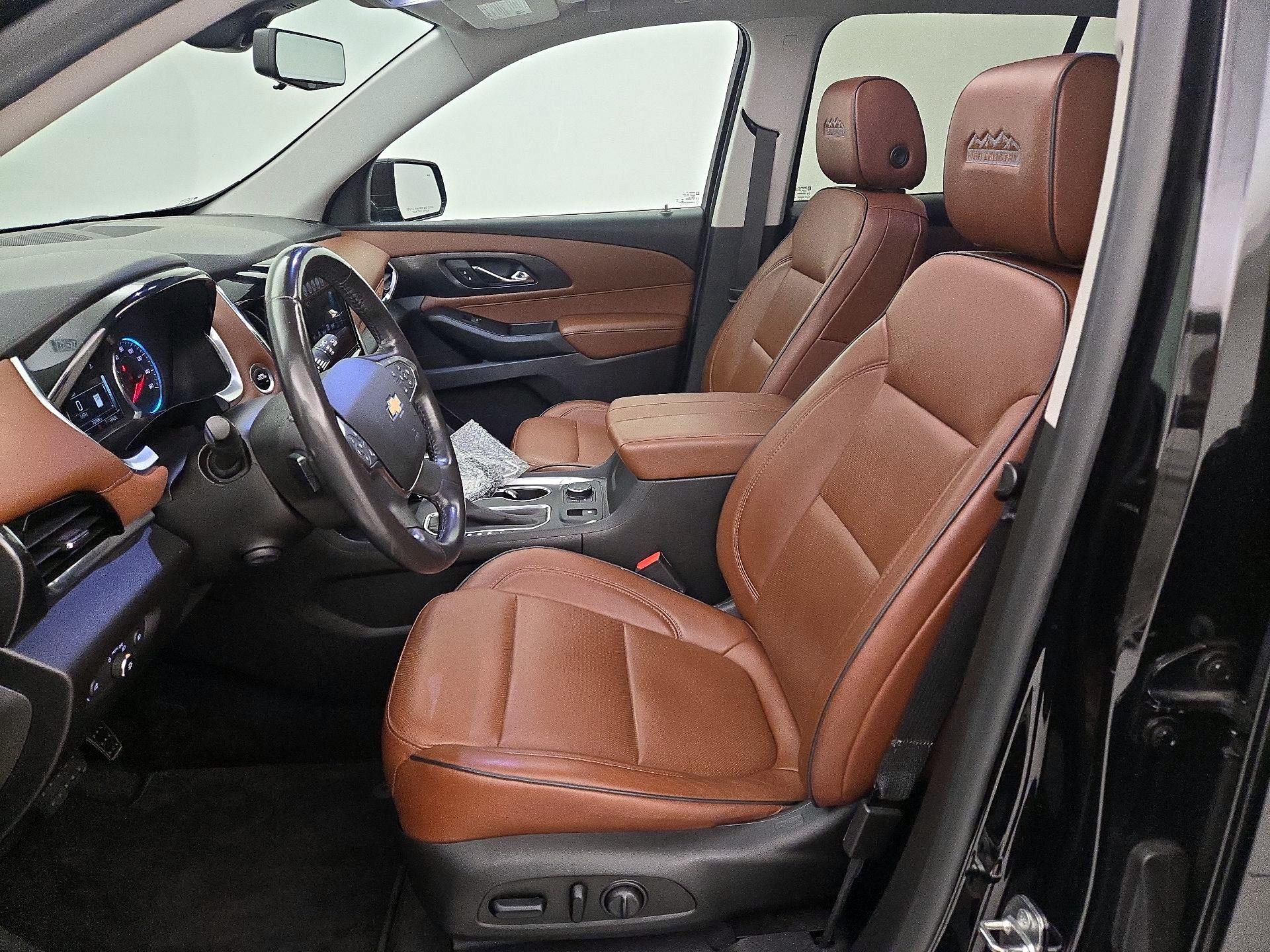 Thumbnail: 2019 Chevrolet Traverse - 11