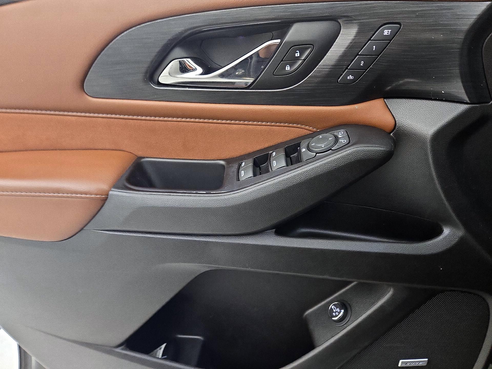 Thumbnail: 2019 Chevrolet Traverse - 12