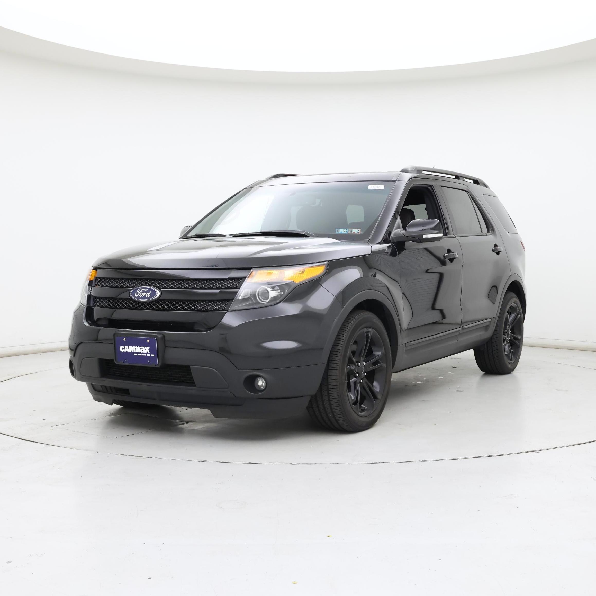Thumbnail: 2015 Ford Explorer - 4