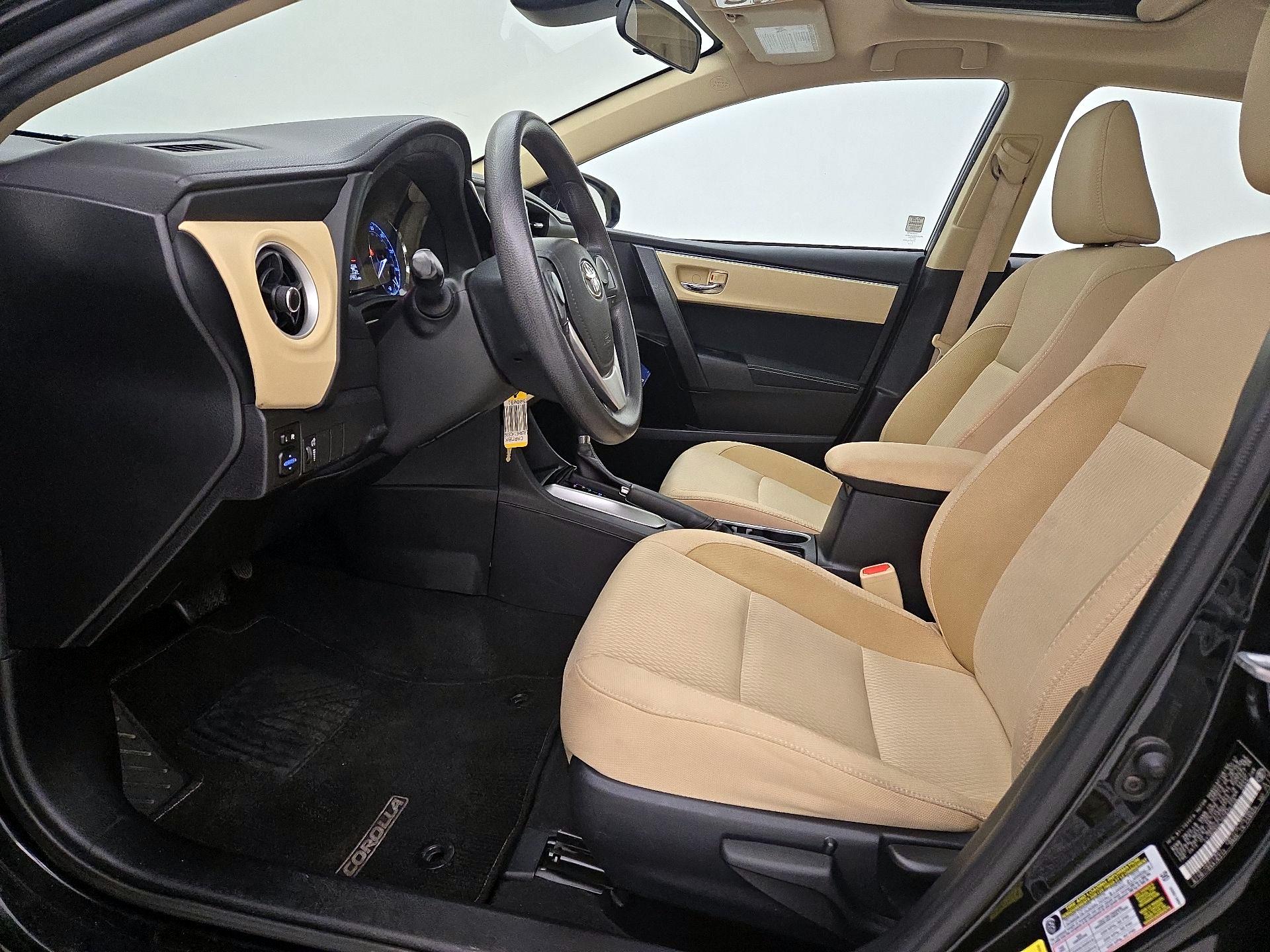 Thumbnail: 2017 Toyota Corolla - 11