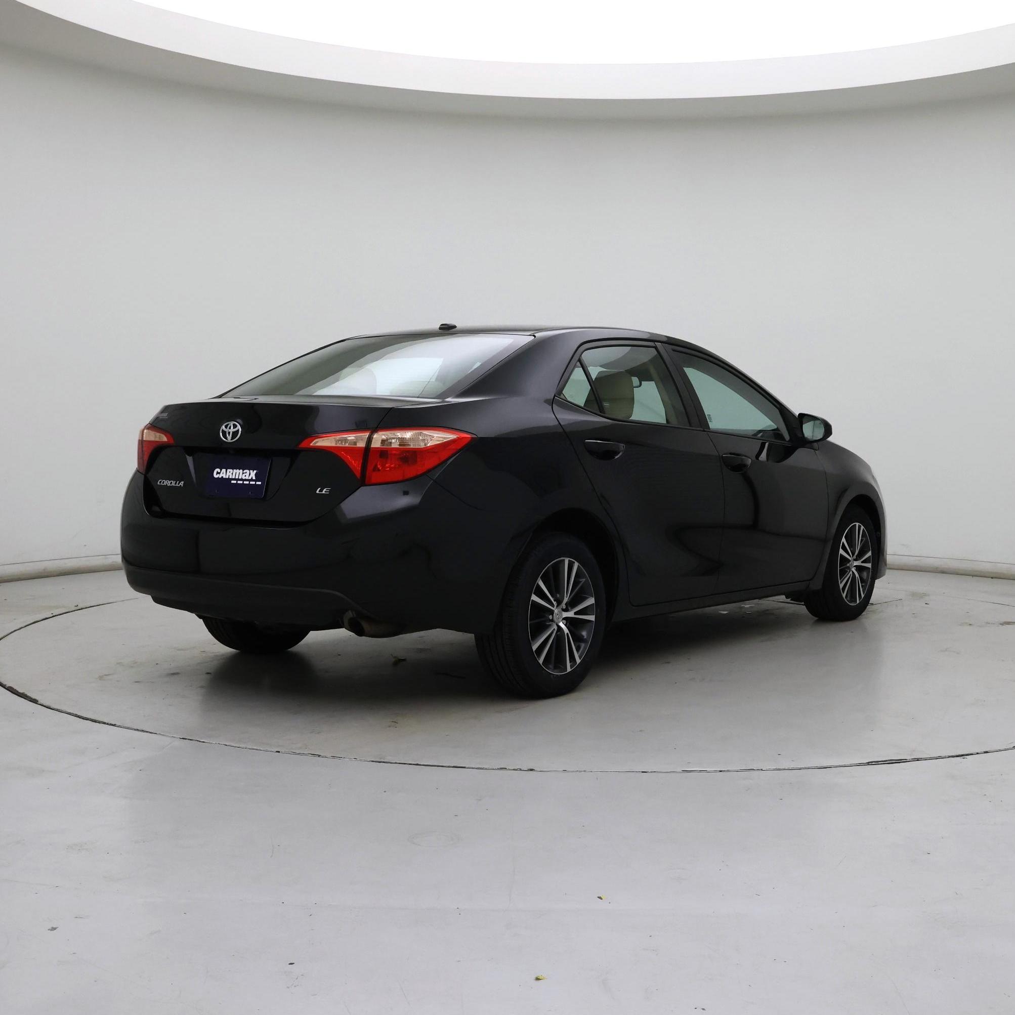 Thumbnail: 2017 Toyota Corolla - 8
