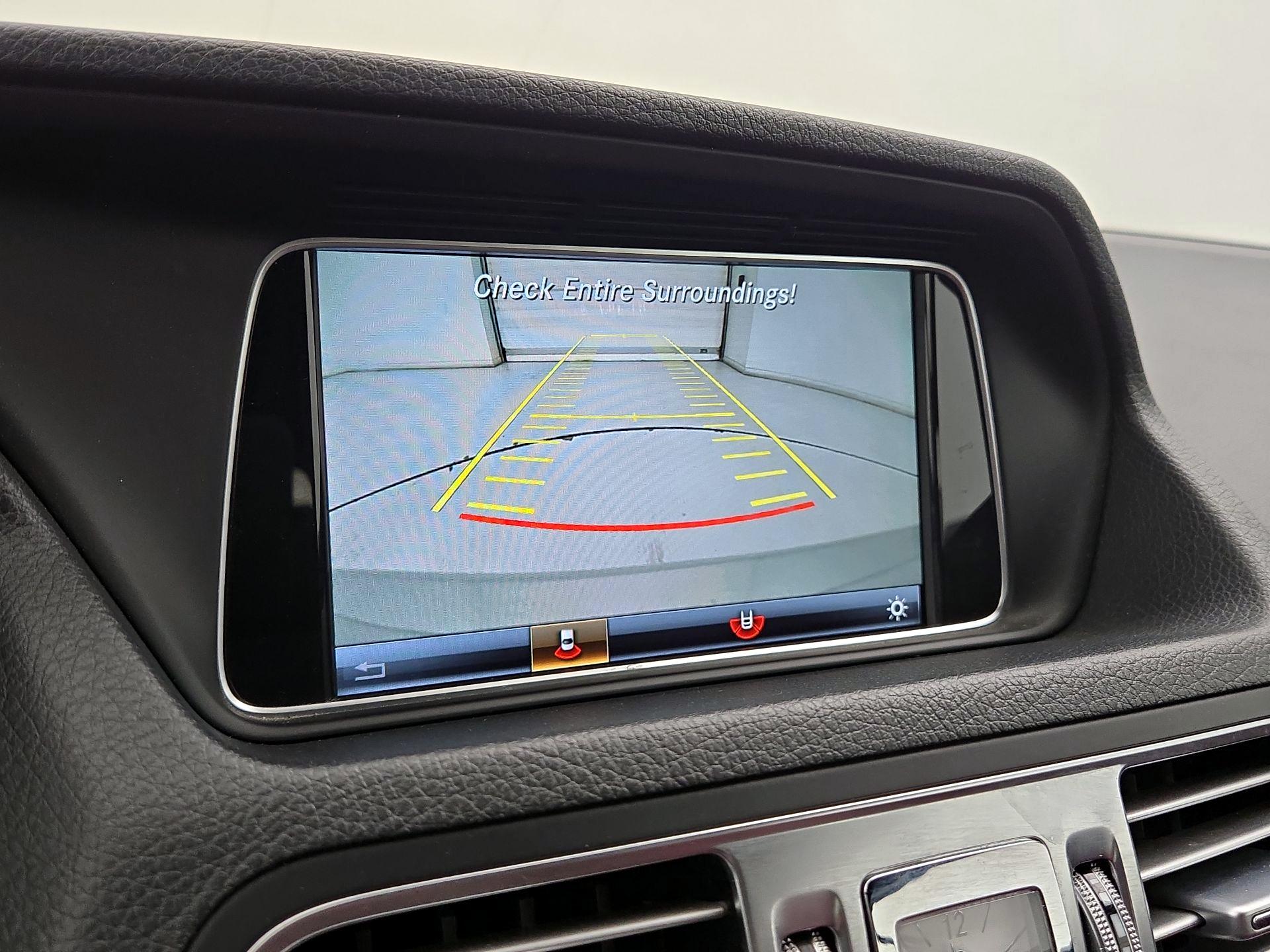 Thumbnail: 2017 Mercedes-Benz E-Class - 15