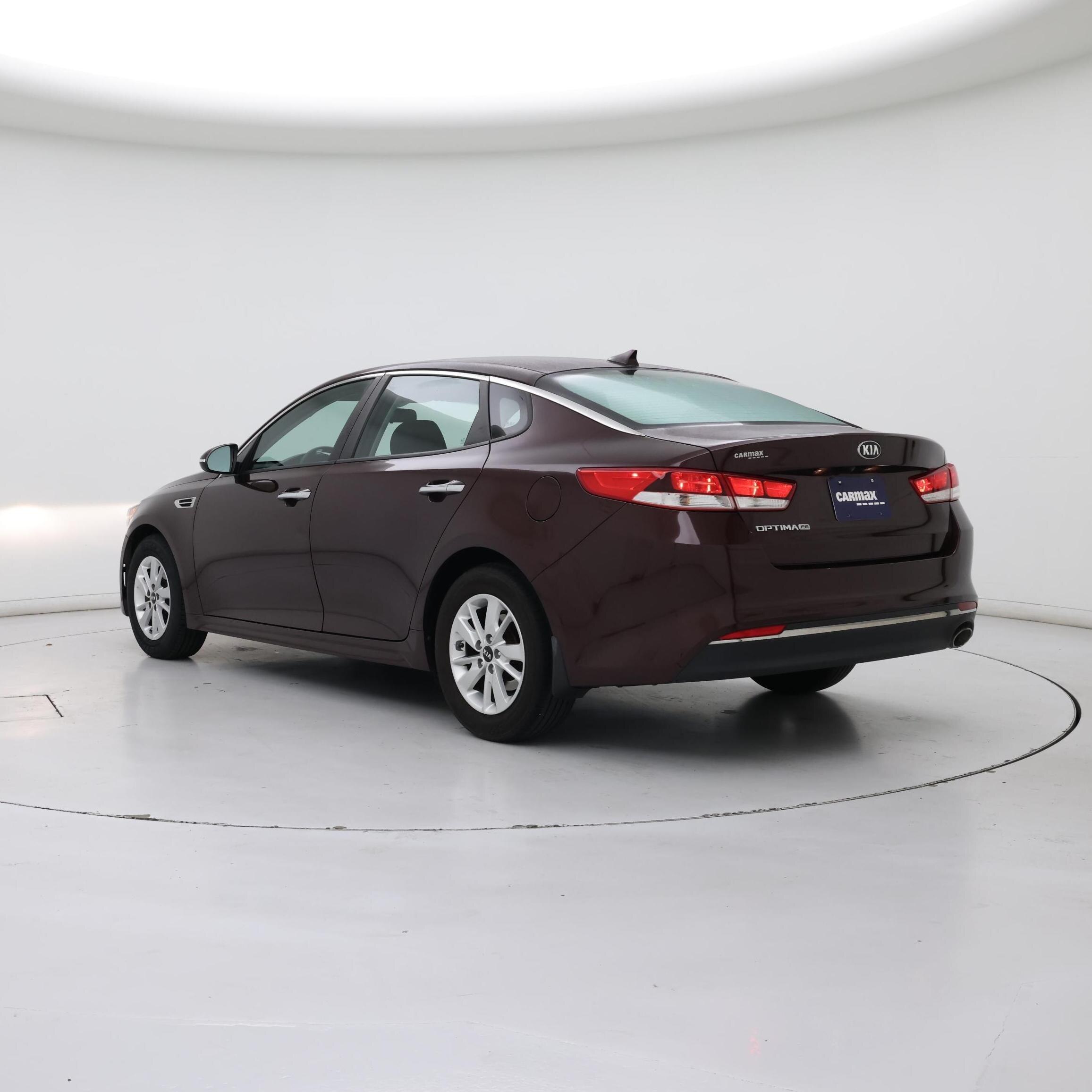Thumbnail: 2017 Kia Optima - 2