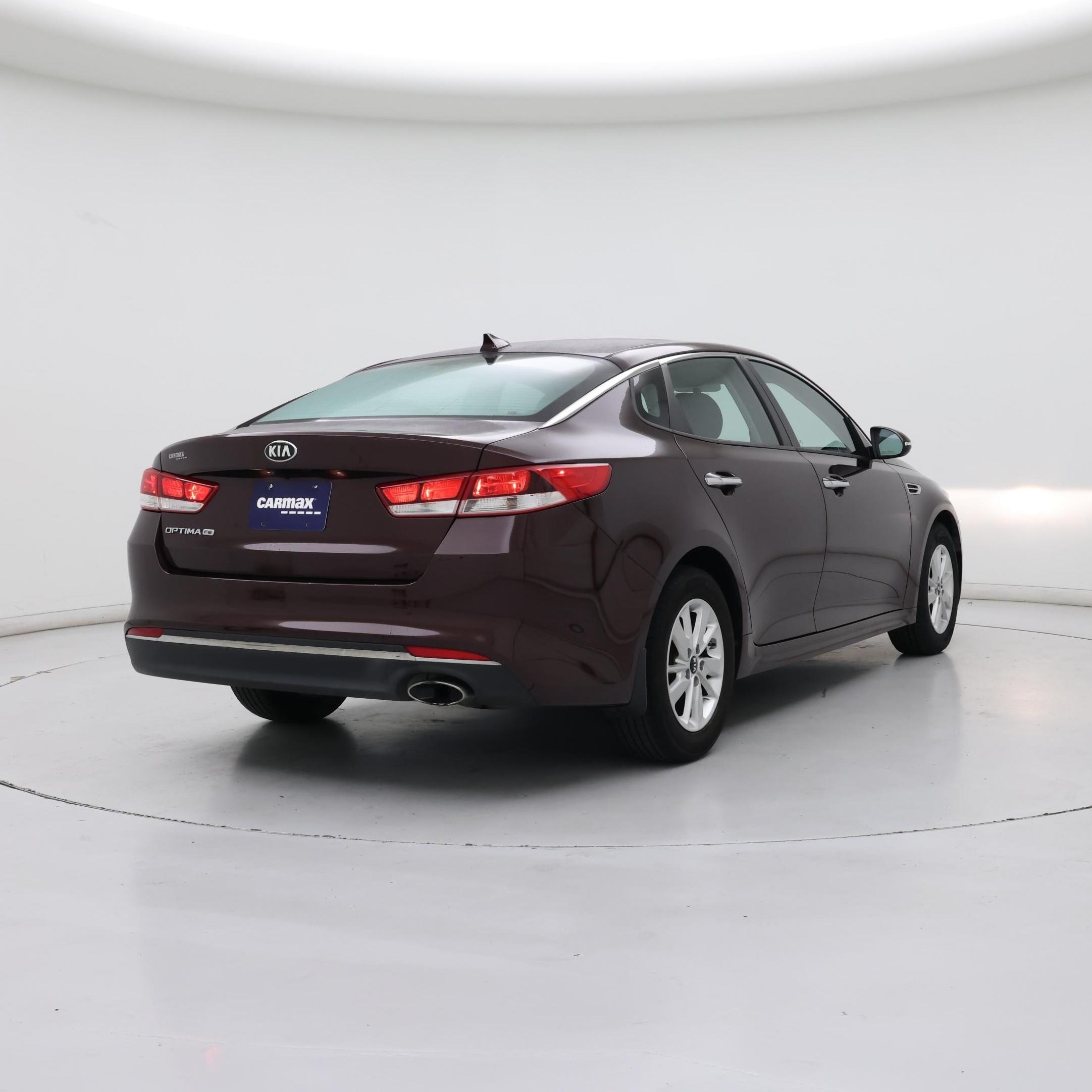 Thumbnail: 2017 Kia Optima - 8