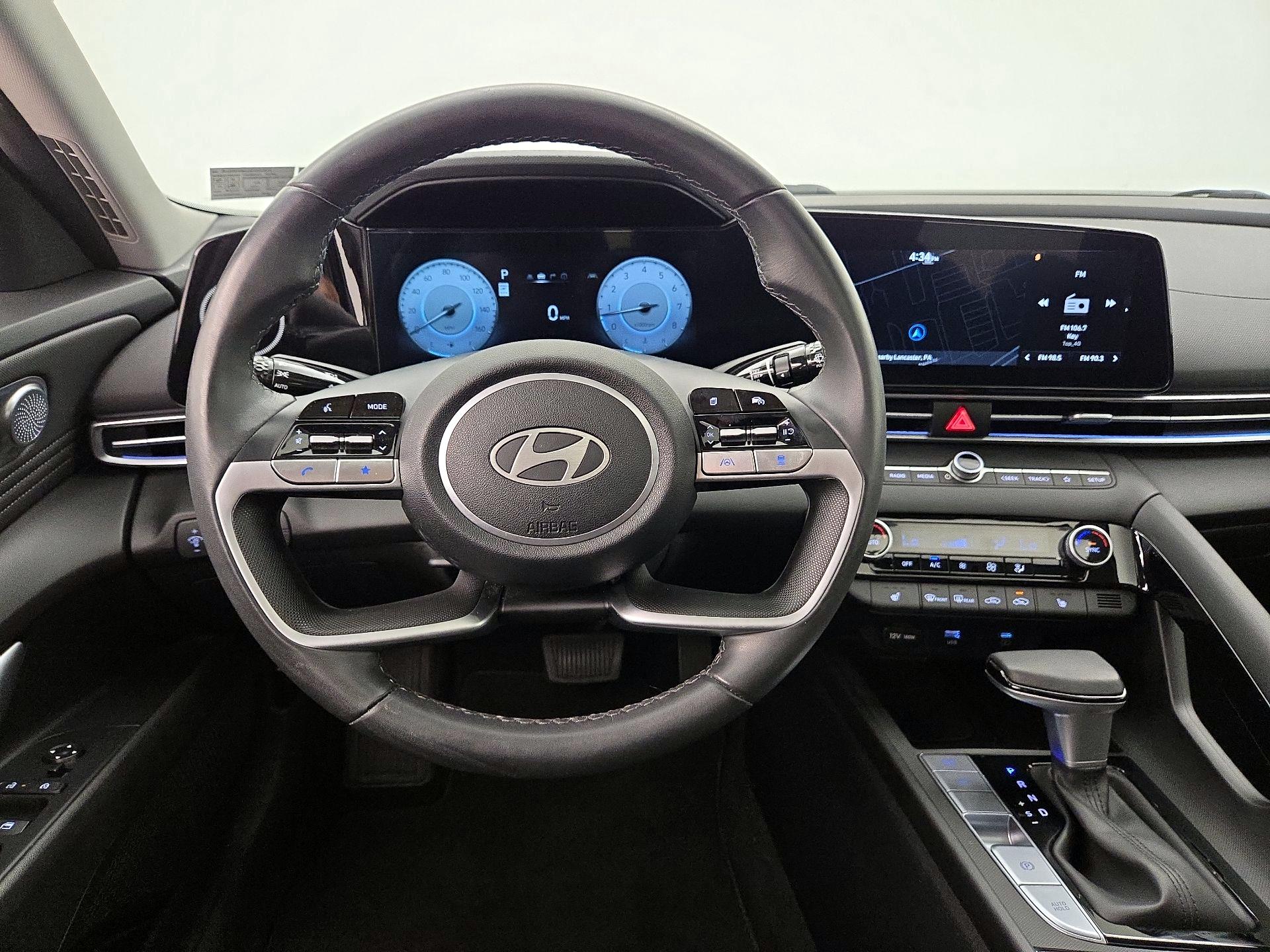 Thumbnail: 2024 Hyundai Elantra - 10