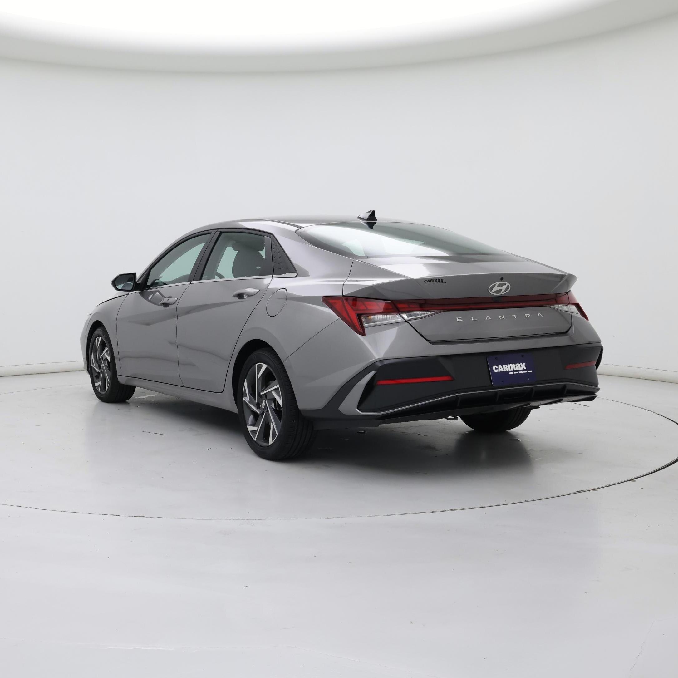 Thumbnail: 2024 Hyundai Elantra - 2