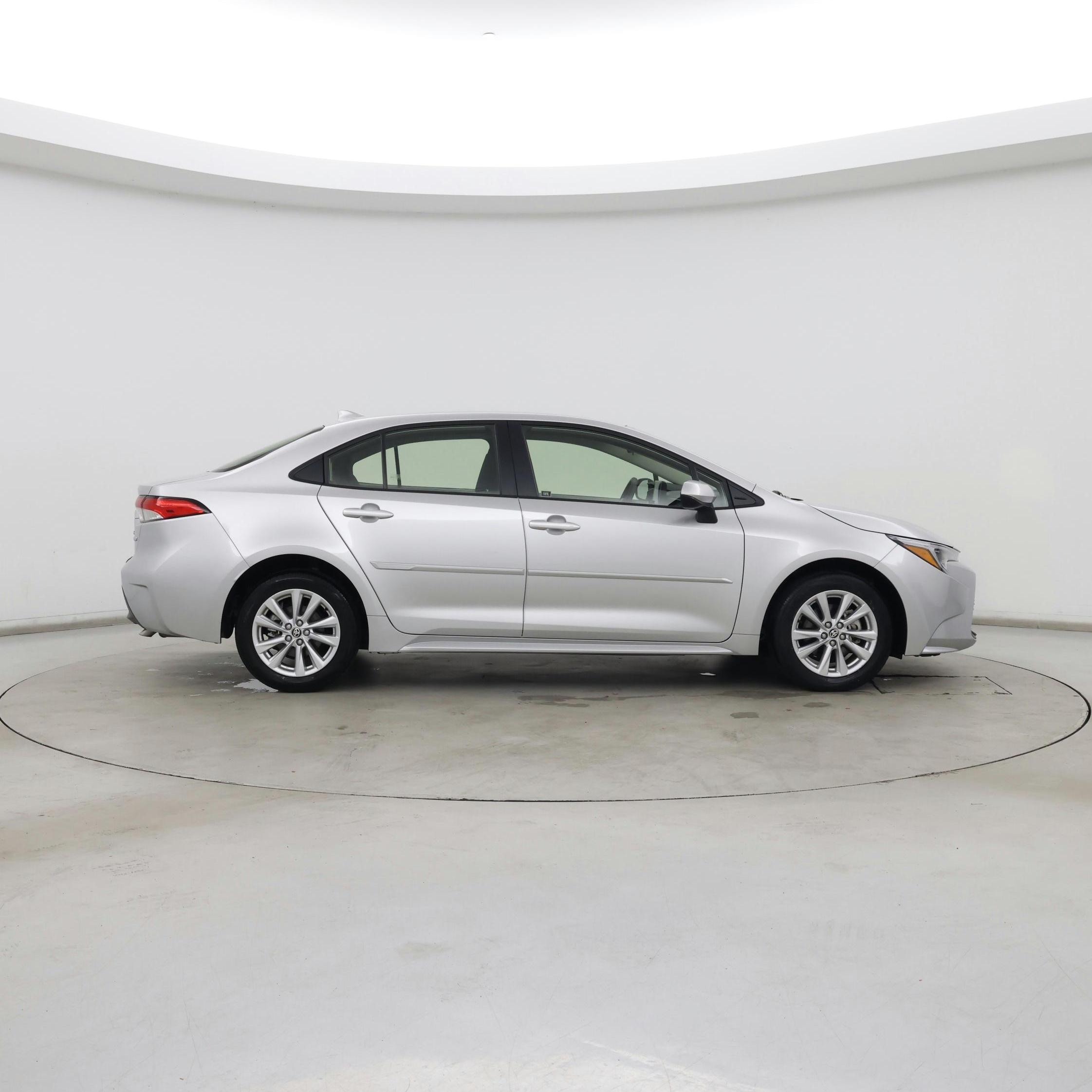 Thumbnail: 2023 Toyota Corolla - 7