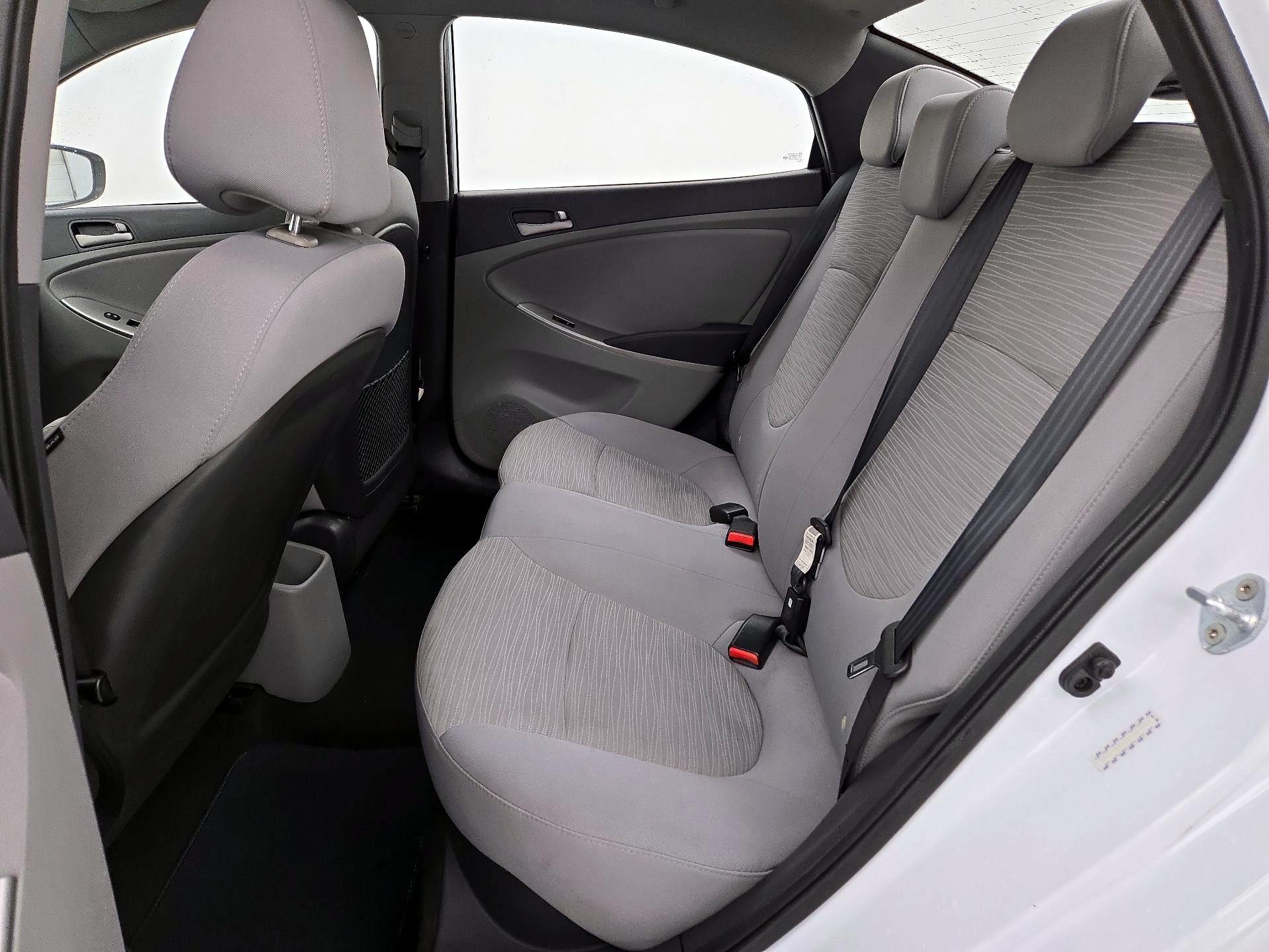 Thumbnail: 2017 Hyundai Accent - 18