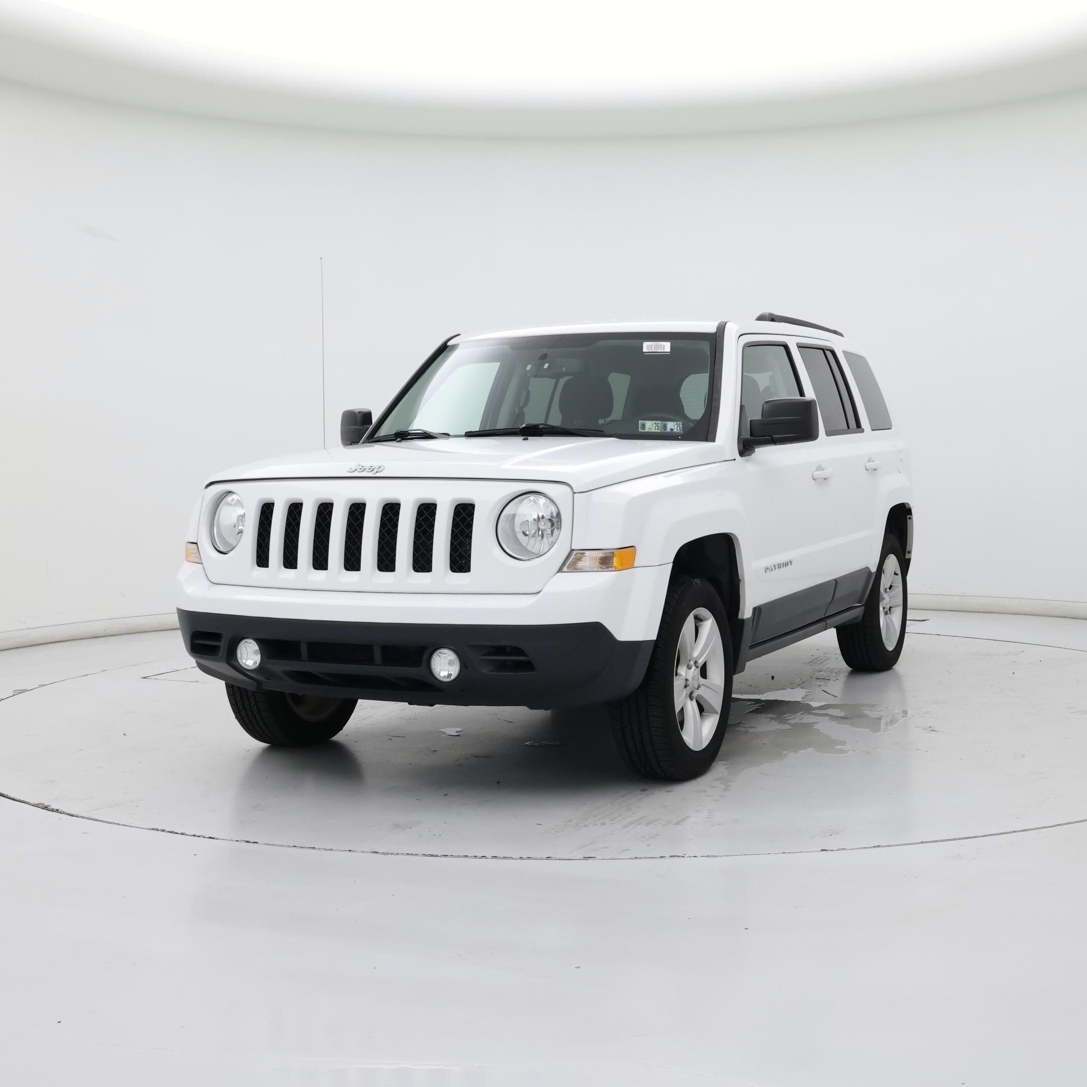 Thumbnail: 2016 Jeep Patriot - 4