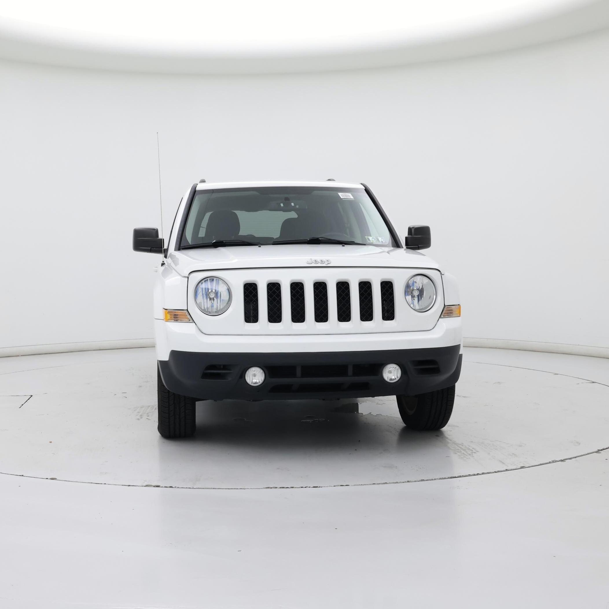 Thumbnail: 2016 Jeep Patriot - 5