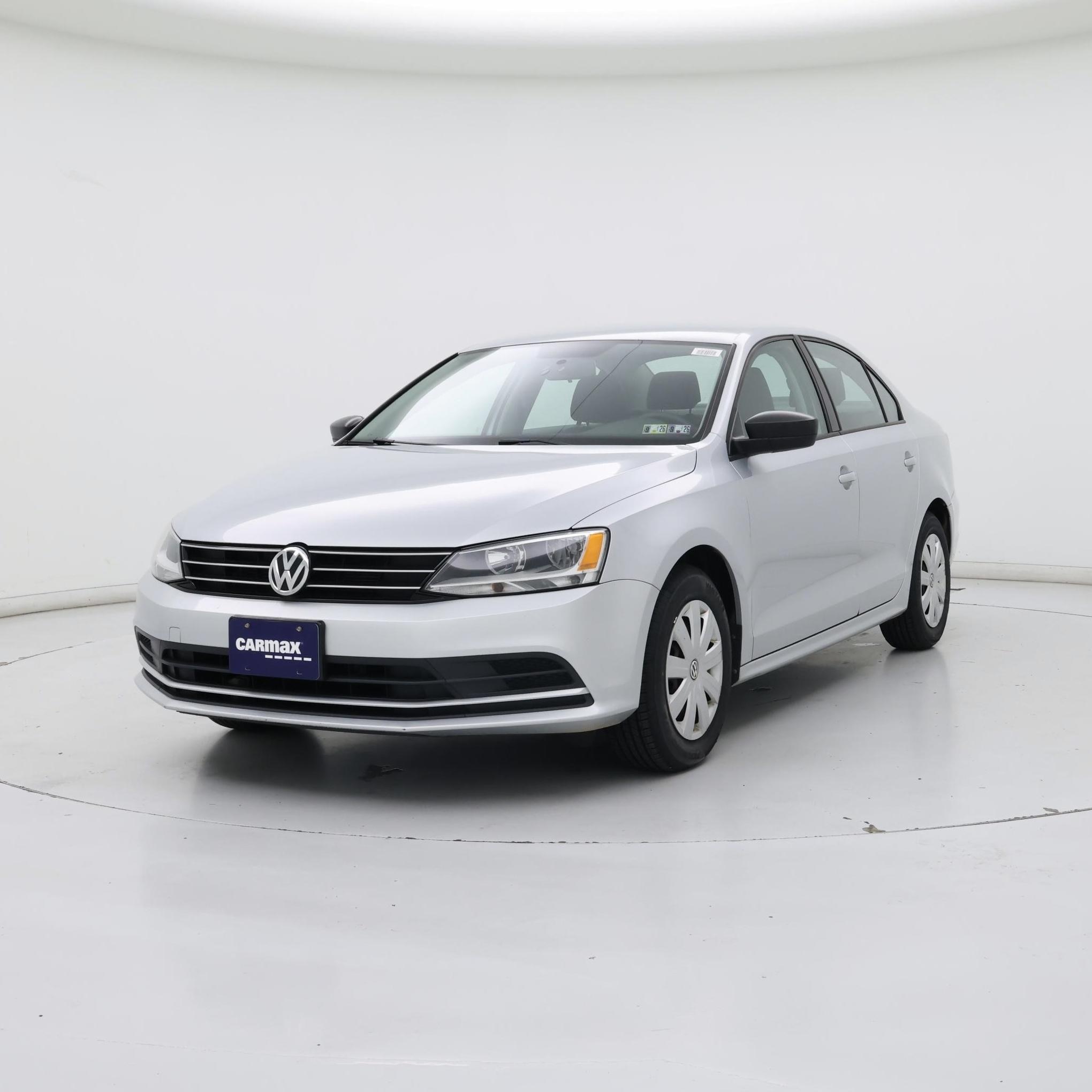 Thumbnail: 2015 Volkswagen Jetta - 4