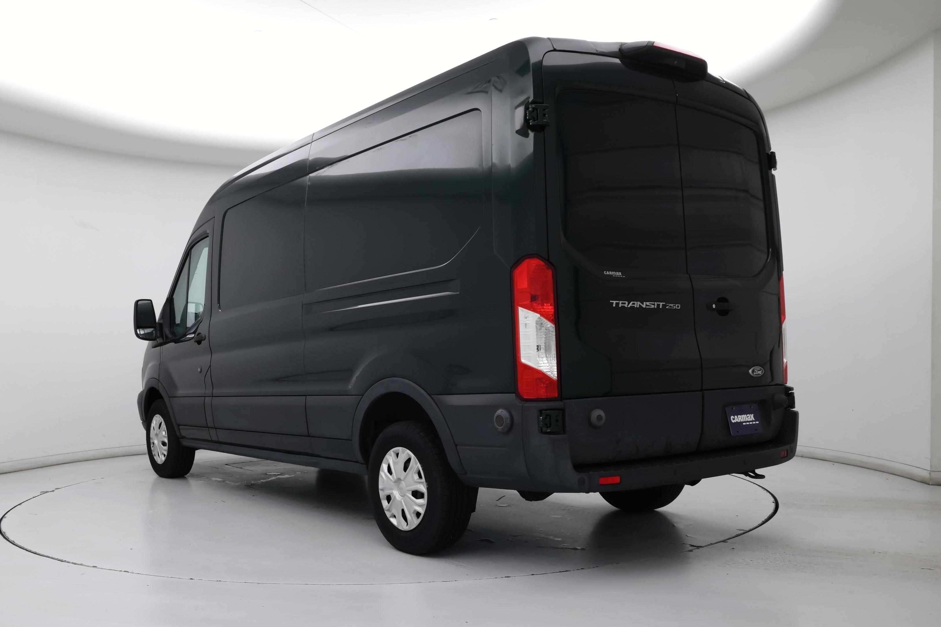Thumbnail: 2019 Ford Transit Series - 2
