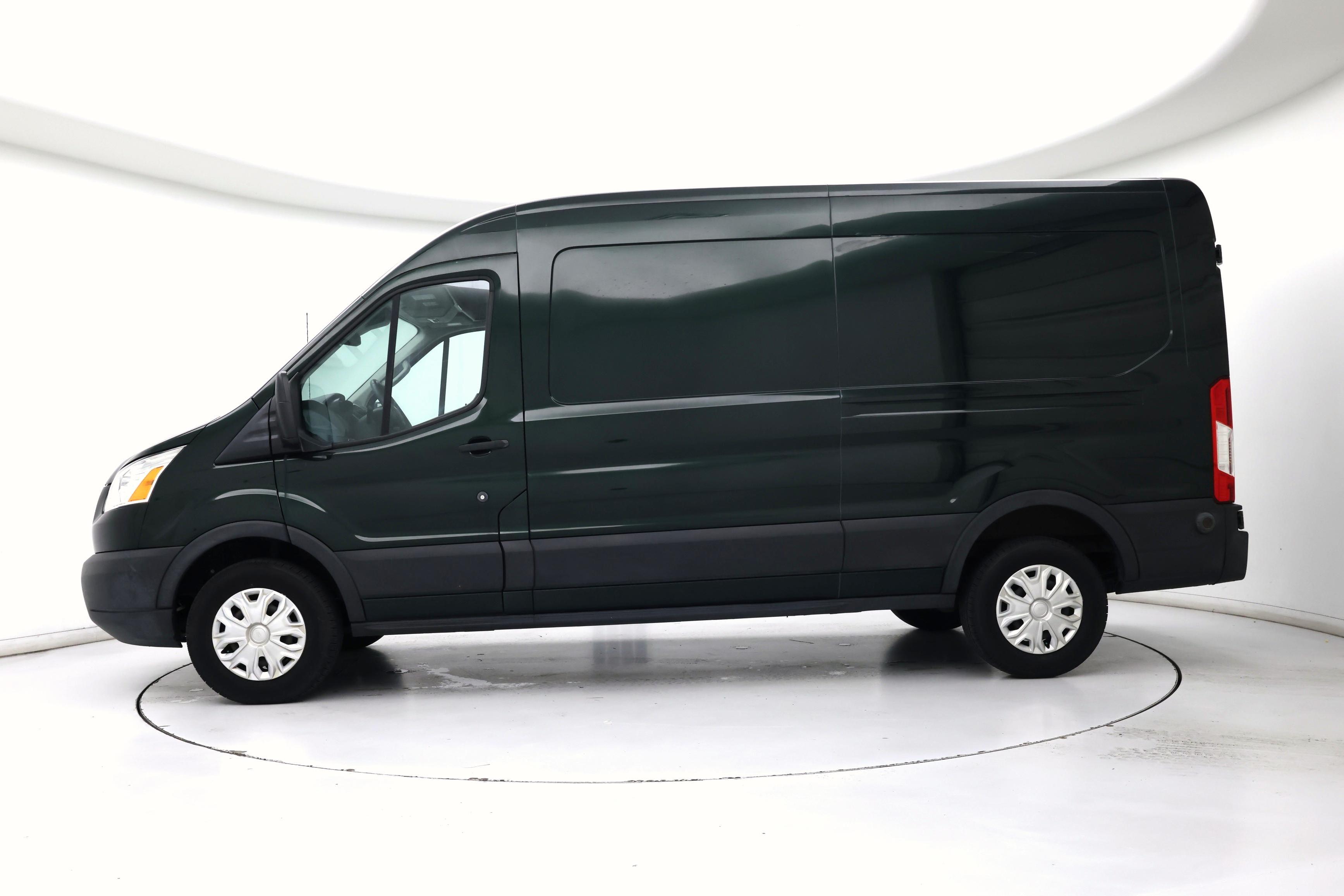 Thumbnail: 2019 Ford Transit Series - 3