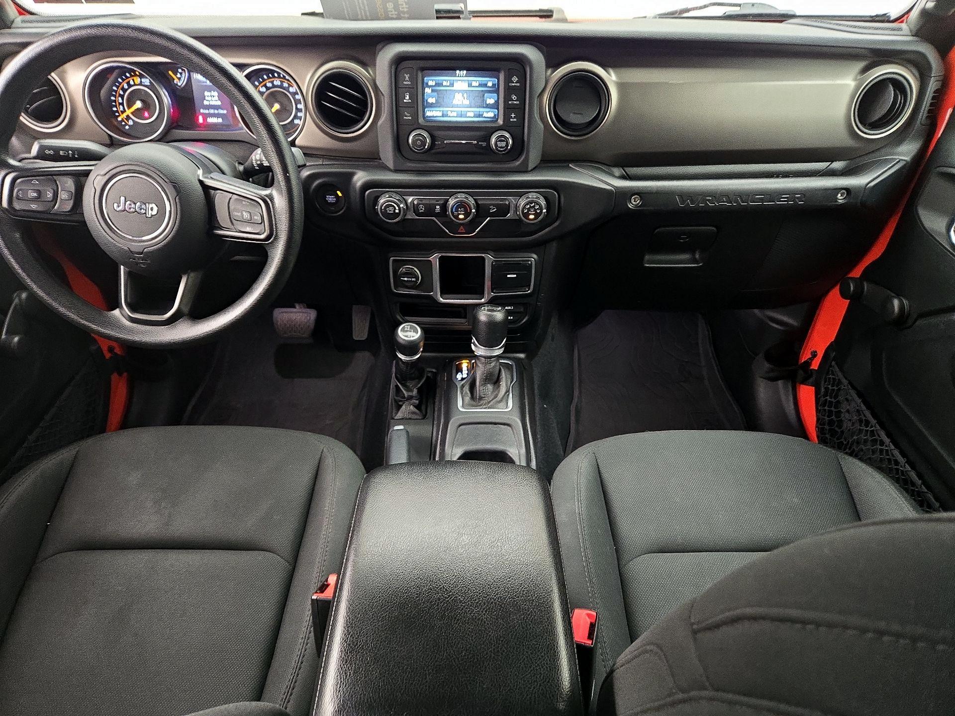 Thumbnail: 2018 Jeep Wrangler - 9