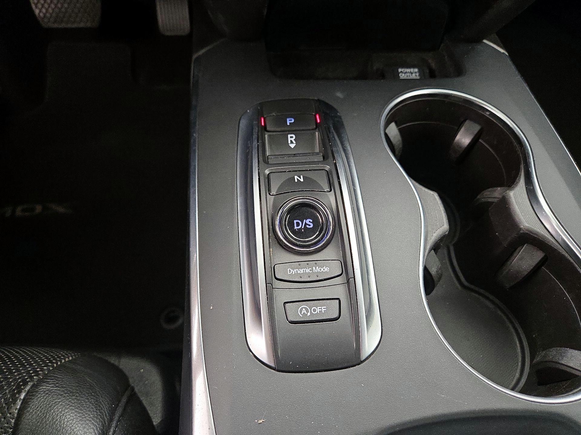 Thumbnail: 2019 Acura MDX - 18