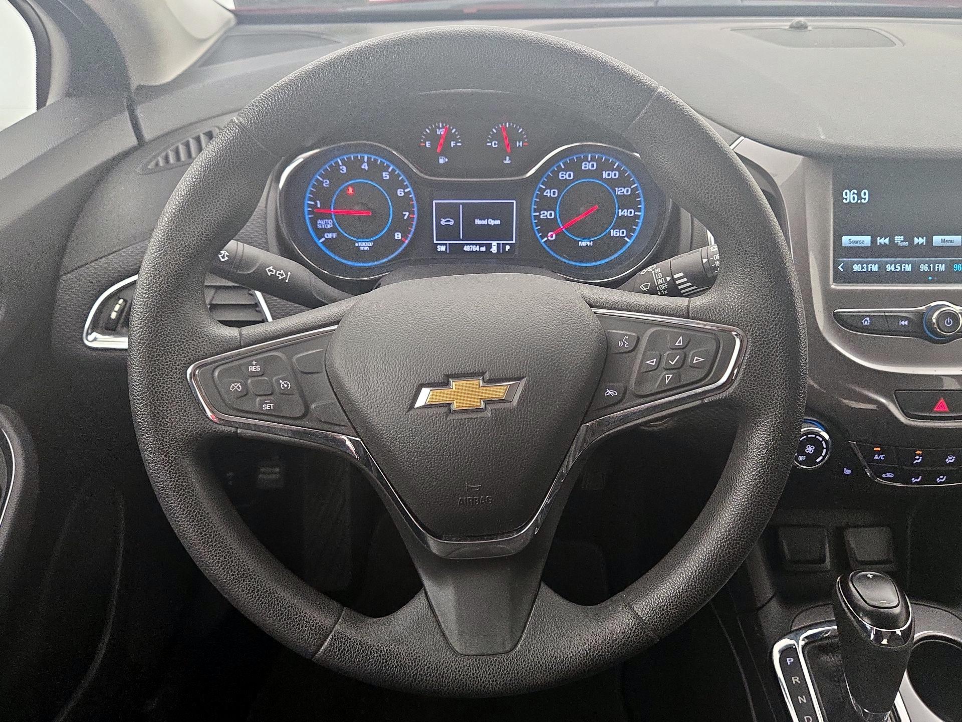 Thumbnail: 2017 Chevrolet Cruze - 10