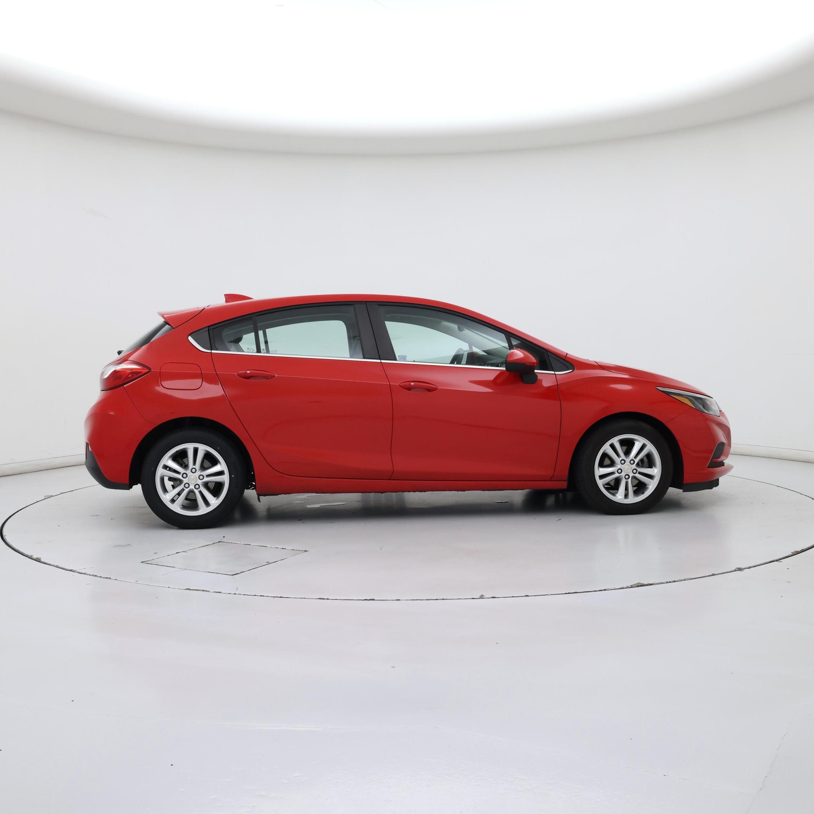 Thumbnail: 2017 Chevrolet Cruze - 7