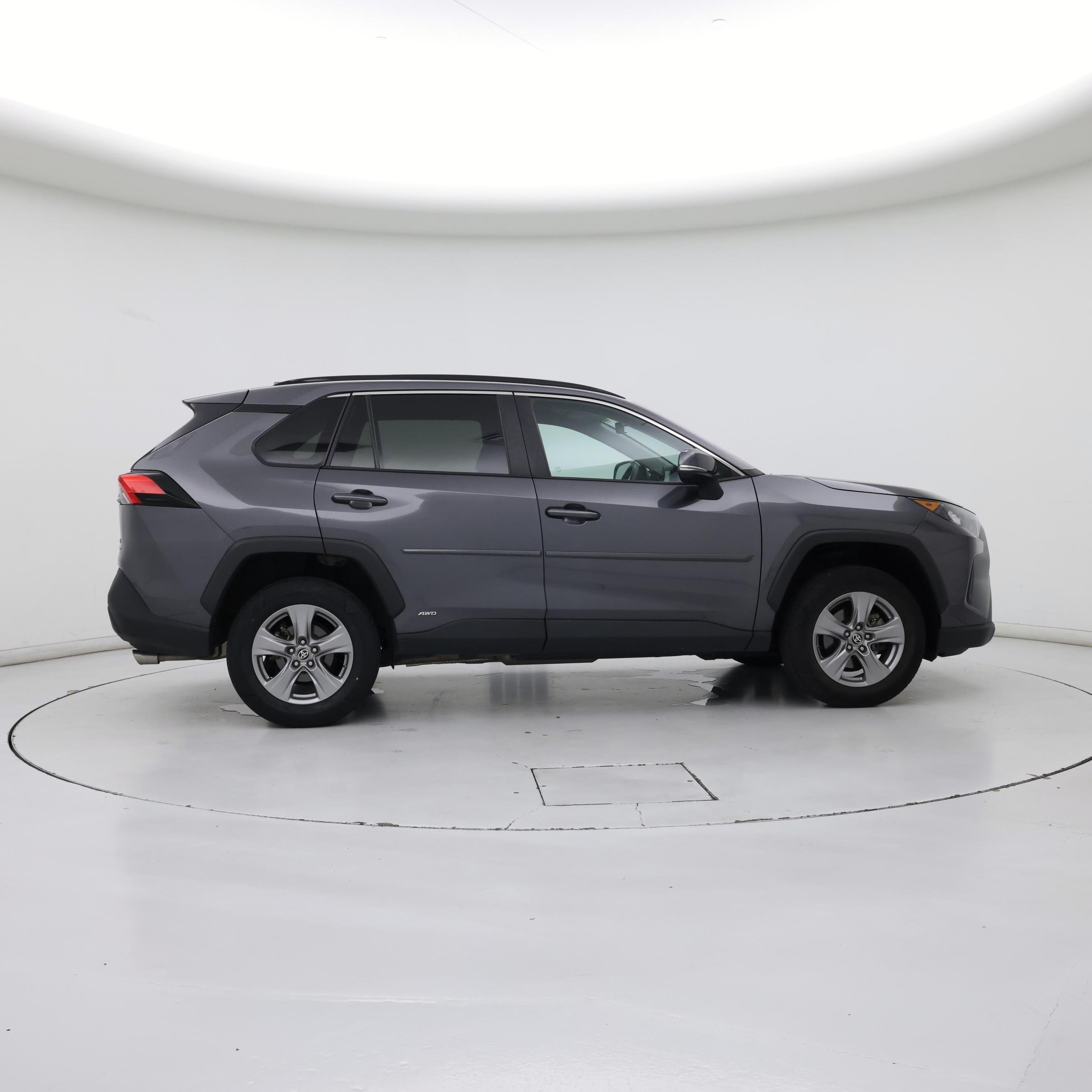 Thumbnail: 2022 Toyota RAV4 - 7