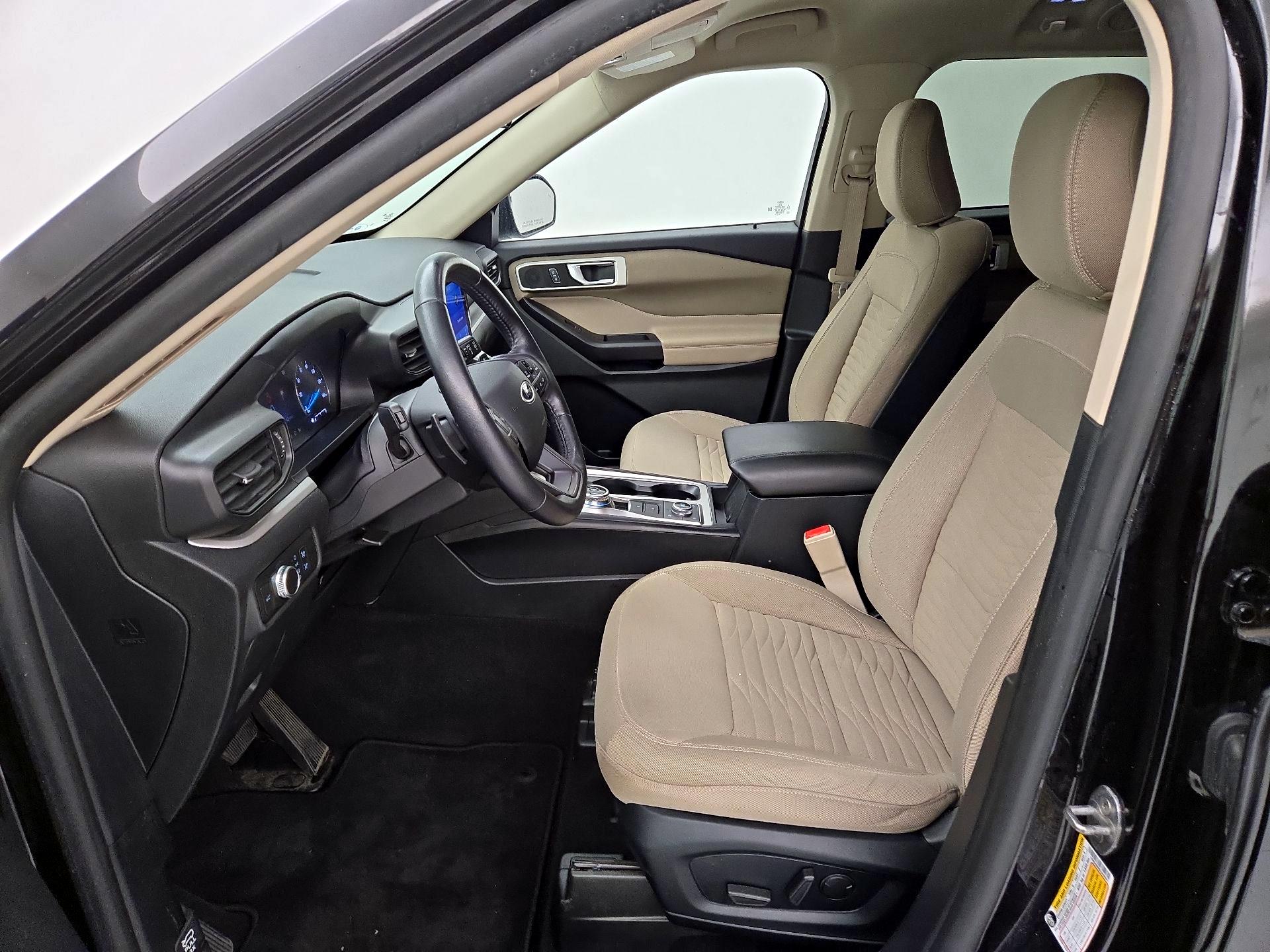 Thumbnail: 2020 Ford Explorer - 11