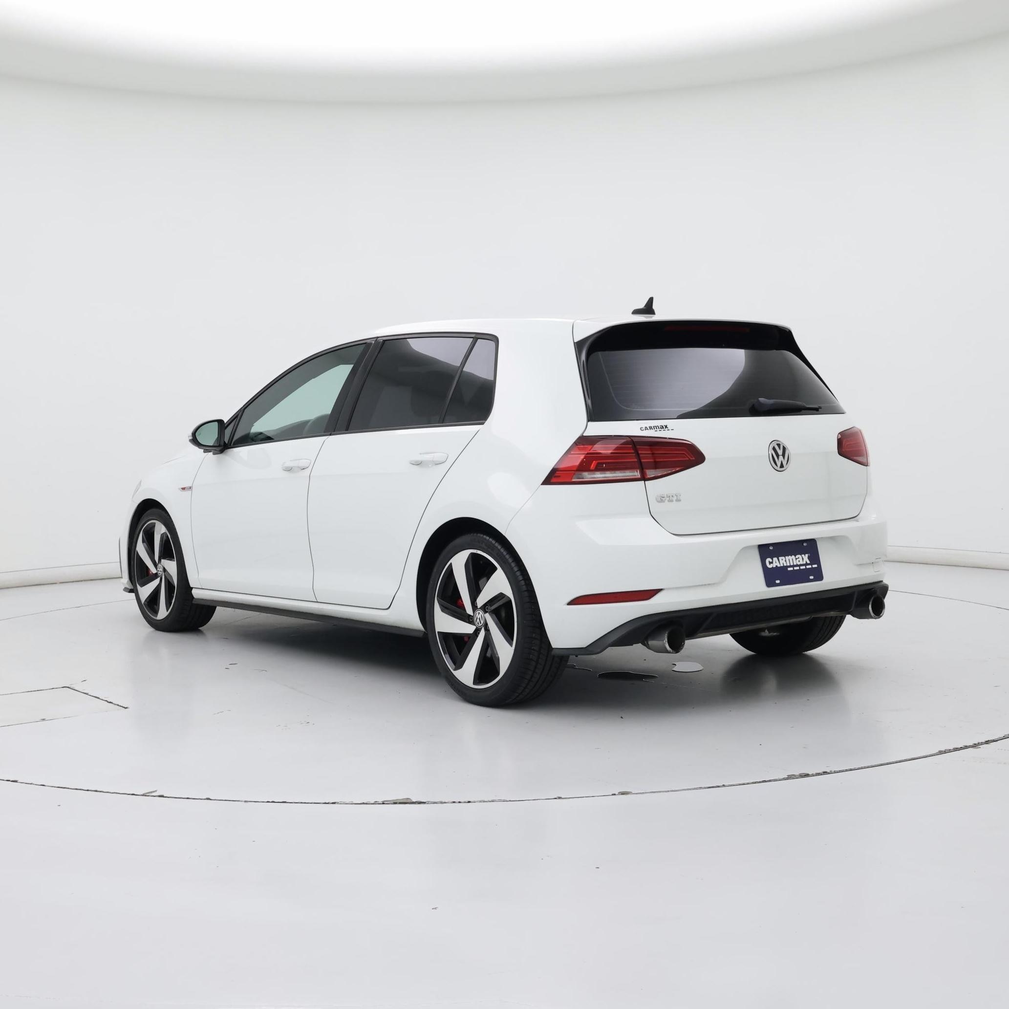 Thumbnail: 2018 Volkswagen Golf - 2